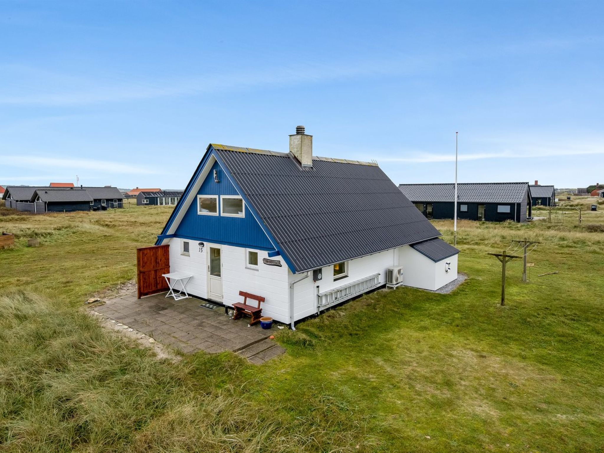"Eringisl" - 50m from the sea - Outside