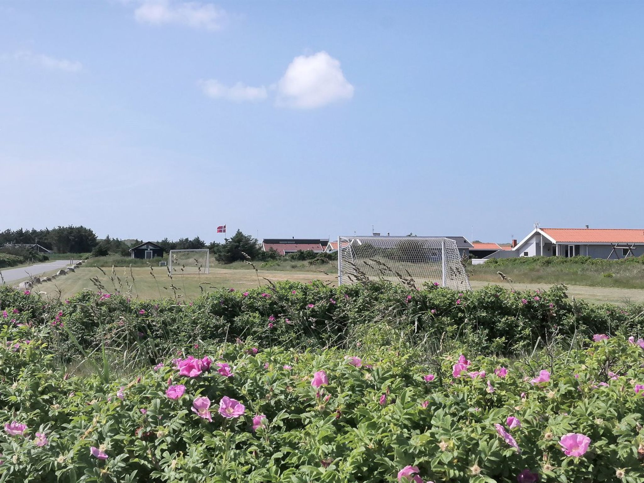 "Elfrun" - 250m from the sea - Buiten