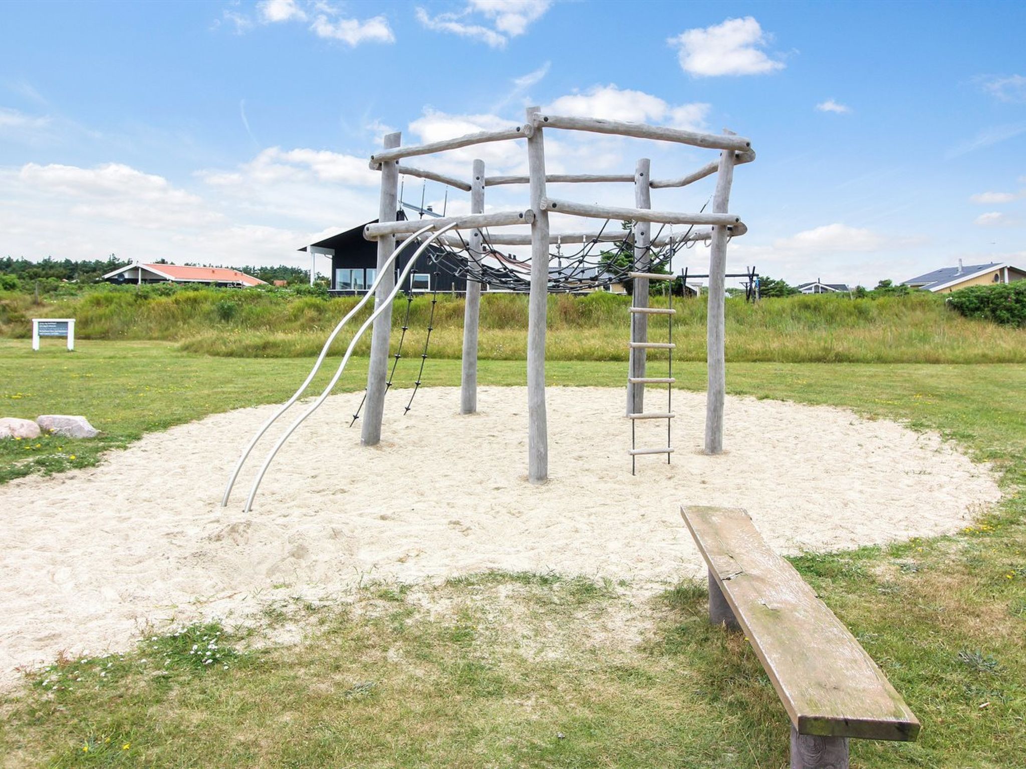 "Elfrun" - 250m from the sea - Buiten