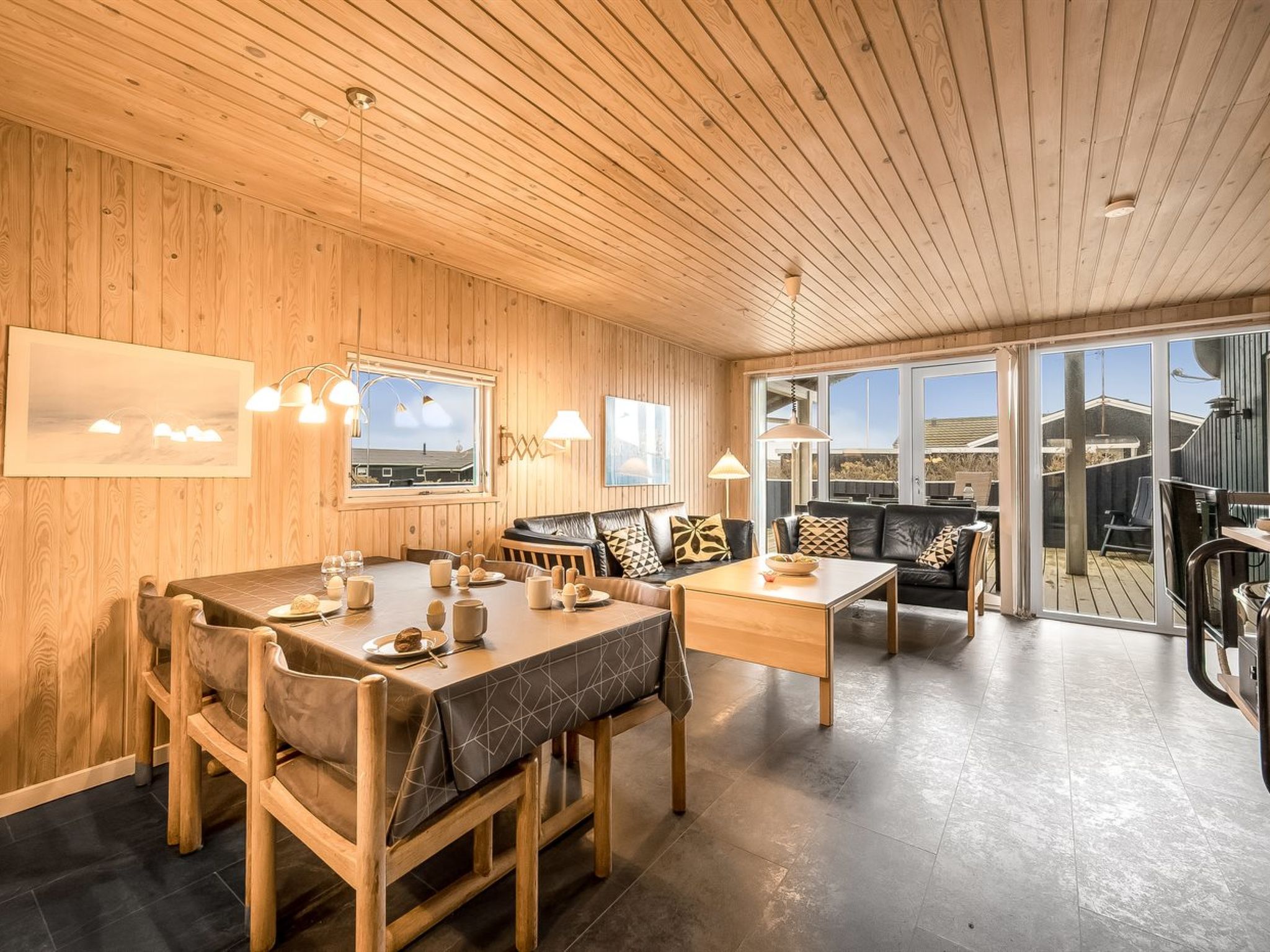 "Odmar" - 300m from the sea - Drinnen