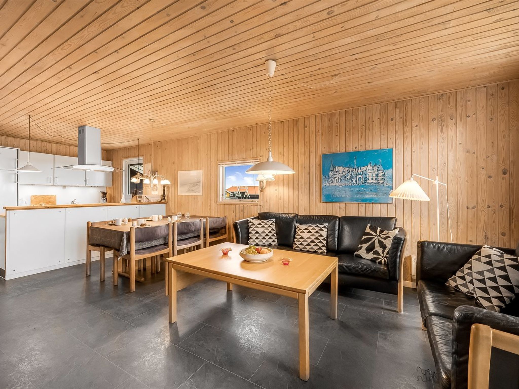 "Odmar" - 300m from the sea - Drinnen