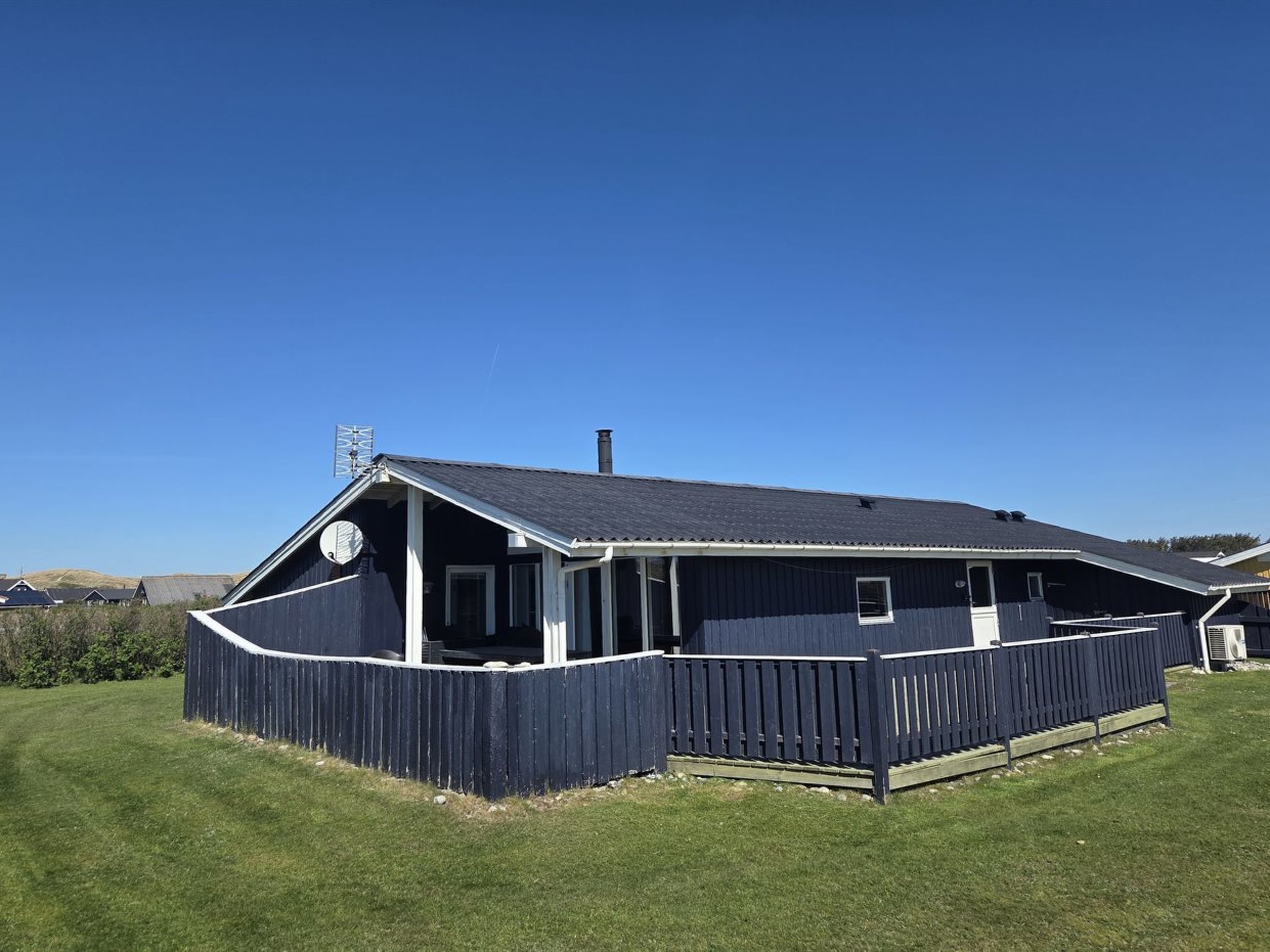 "Odmar" - 300m from the sea - Draußen