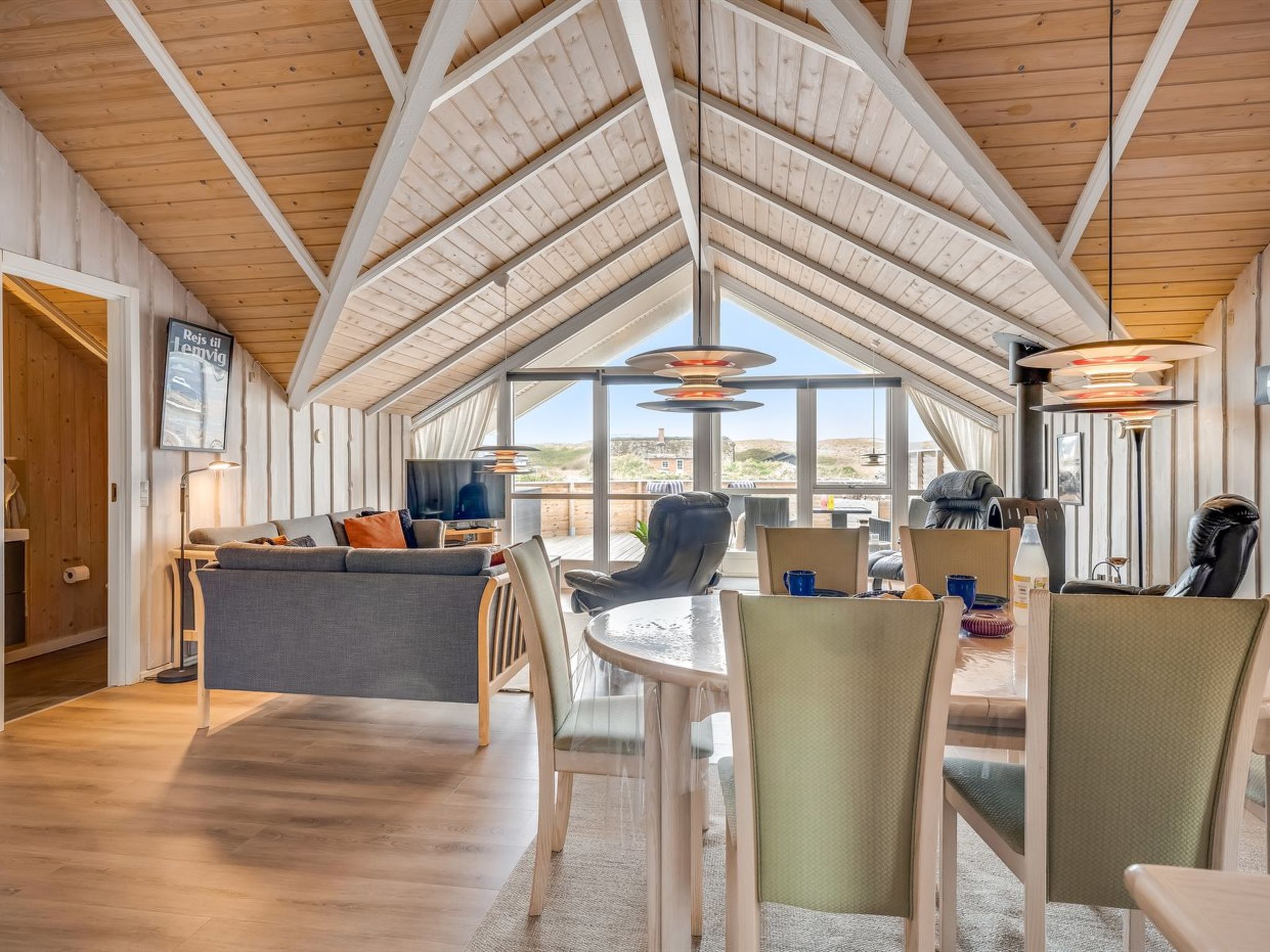 "Doris" - 150m from the sea - Binnen