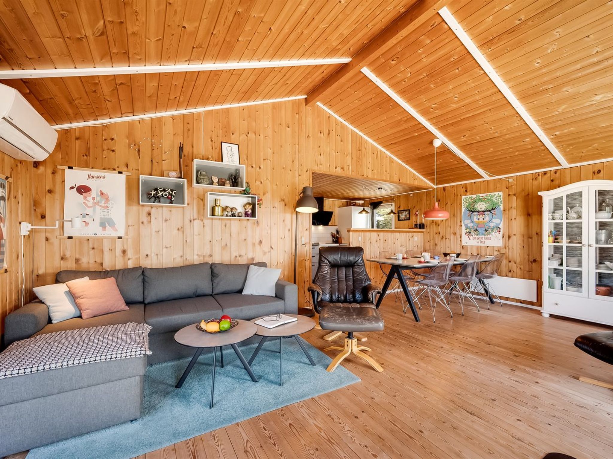 "Brigit" - 200m from the sea - Inside