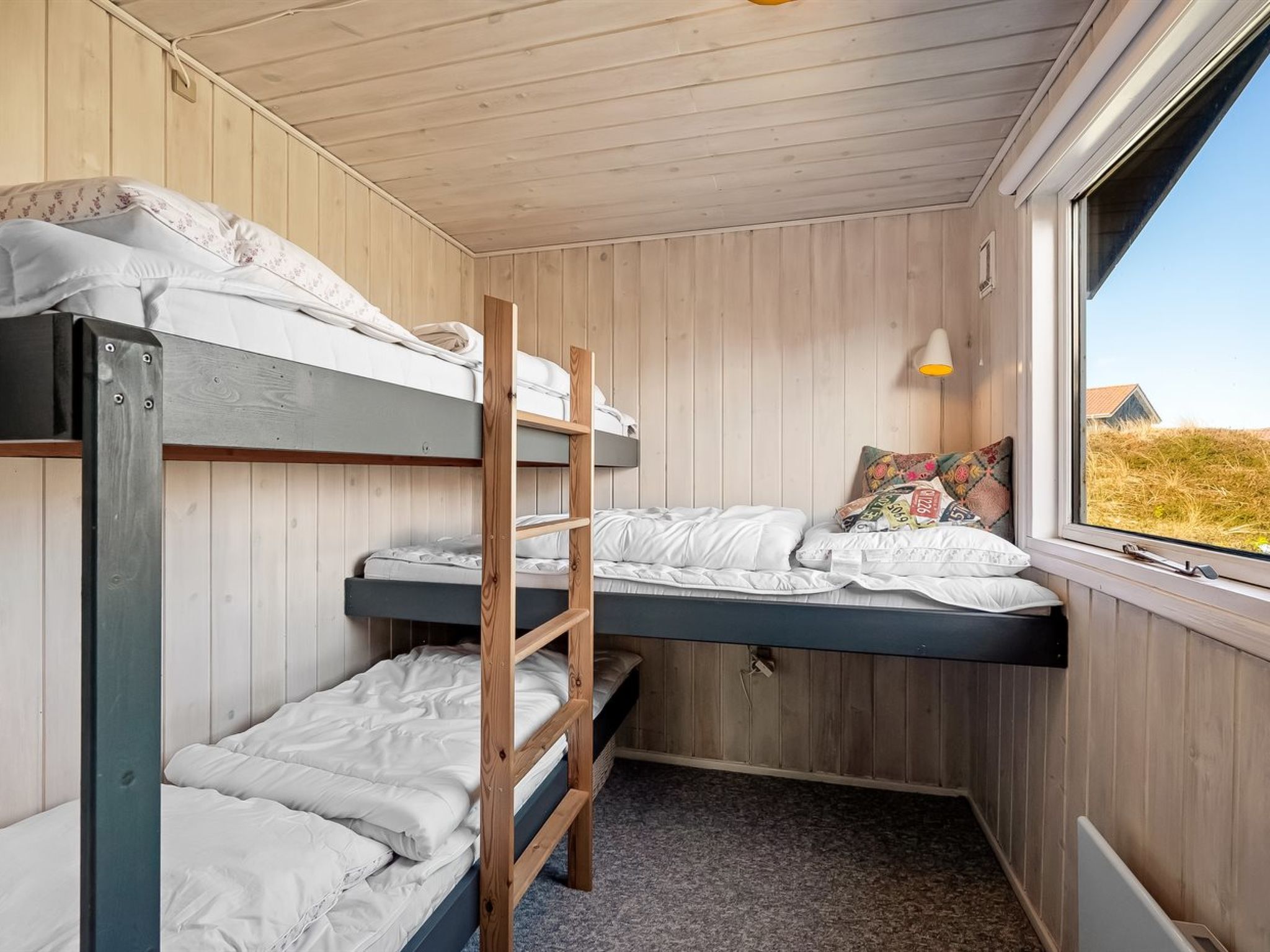 "Brigit" - 200m from the sea - Inside