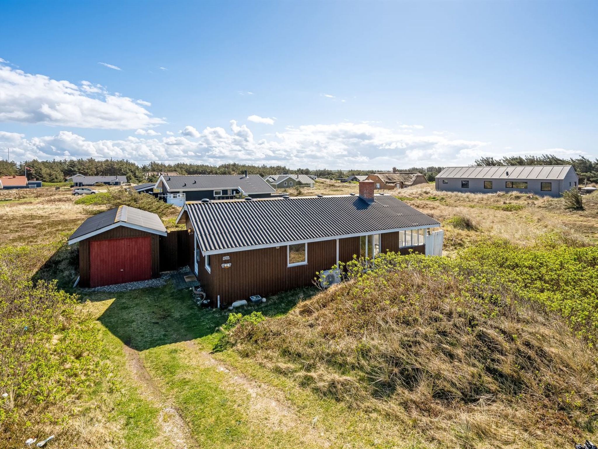 "Brigit" - 200m from the sea - Outside