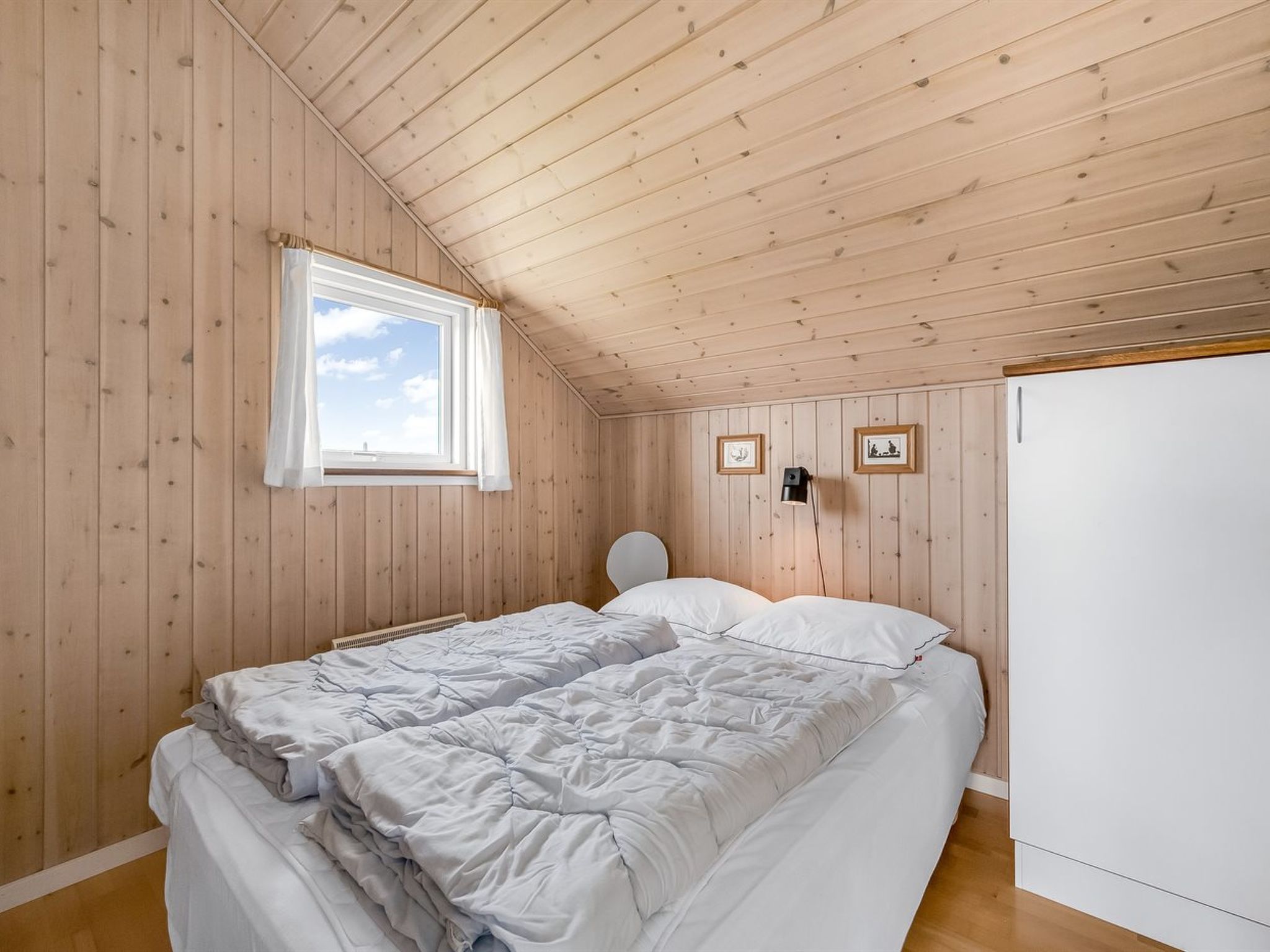 "Cristine" - 400m from the sea