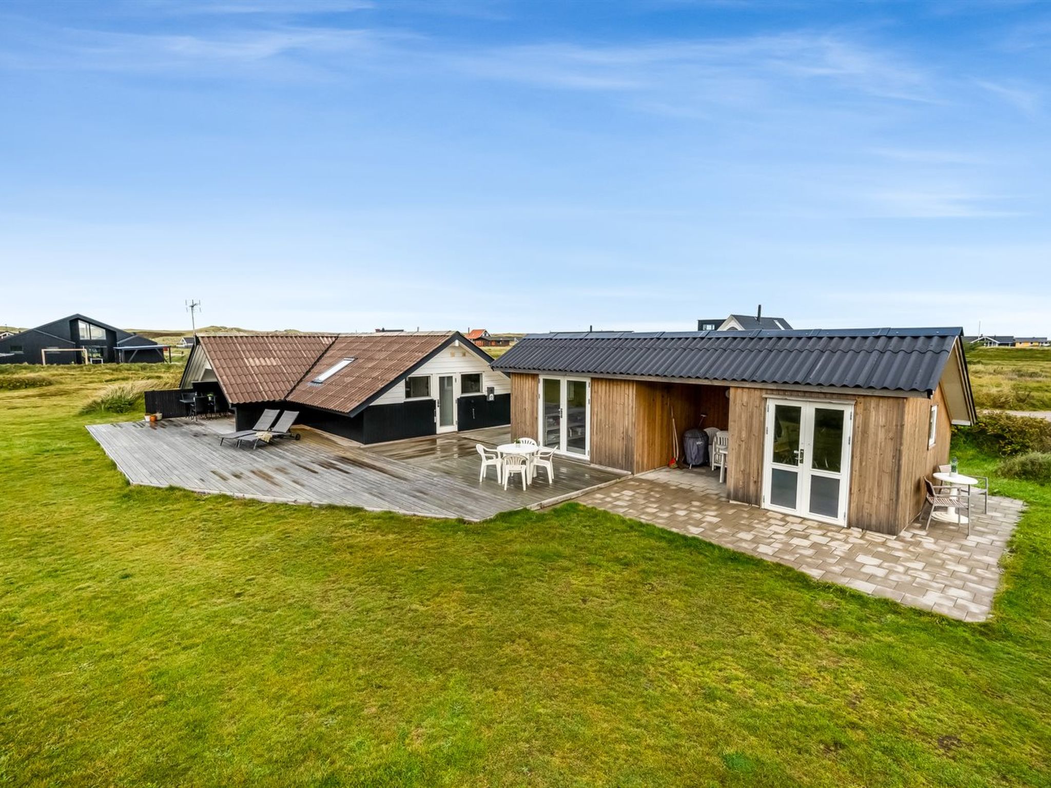 "Olesia" - 250m from the sea - Buiten