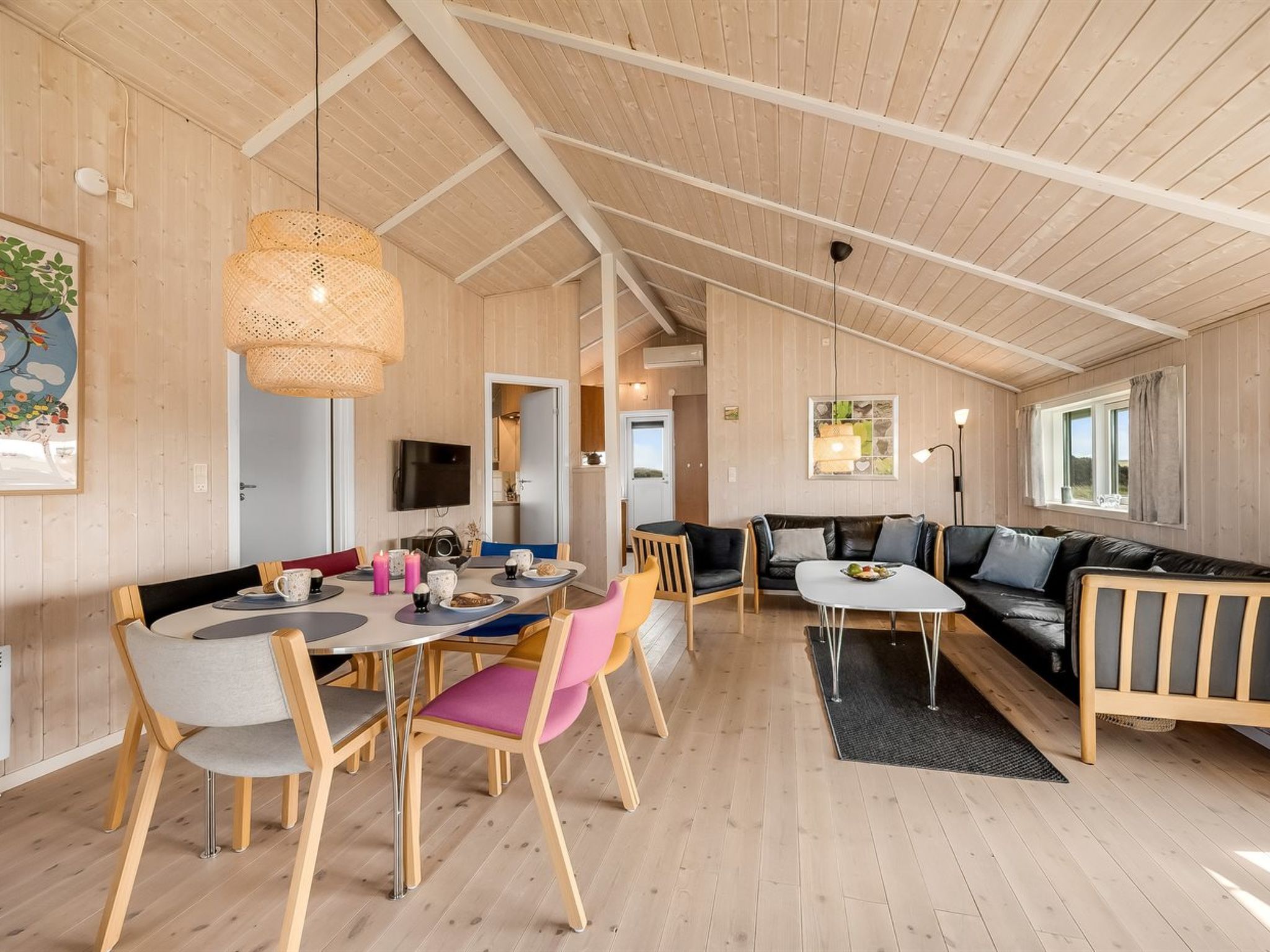 "Eemil" - 700m from the sea-Inside