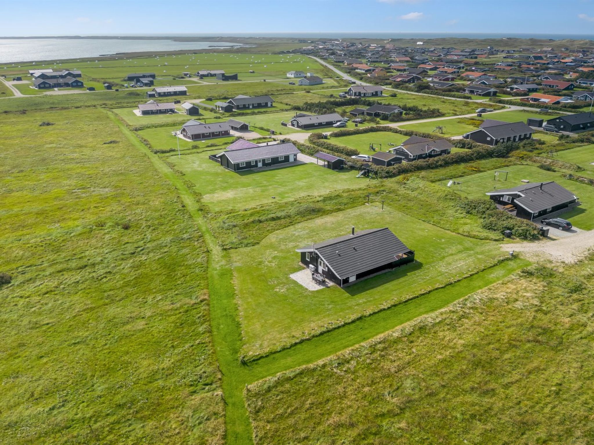 "Eemil" - 700m from the sea - Outside