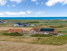 "Answald" - 250m from the sea