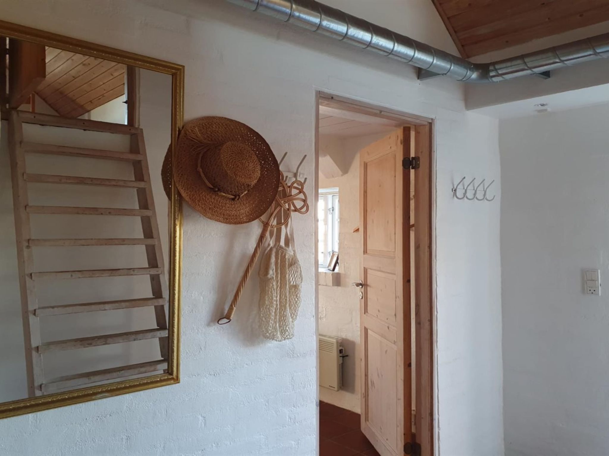 "Answald" - 250m from the sea-Drinnen