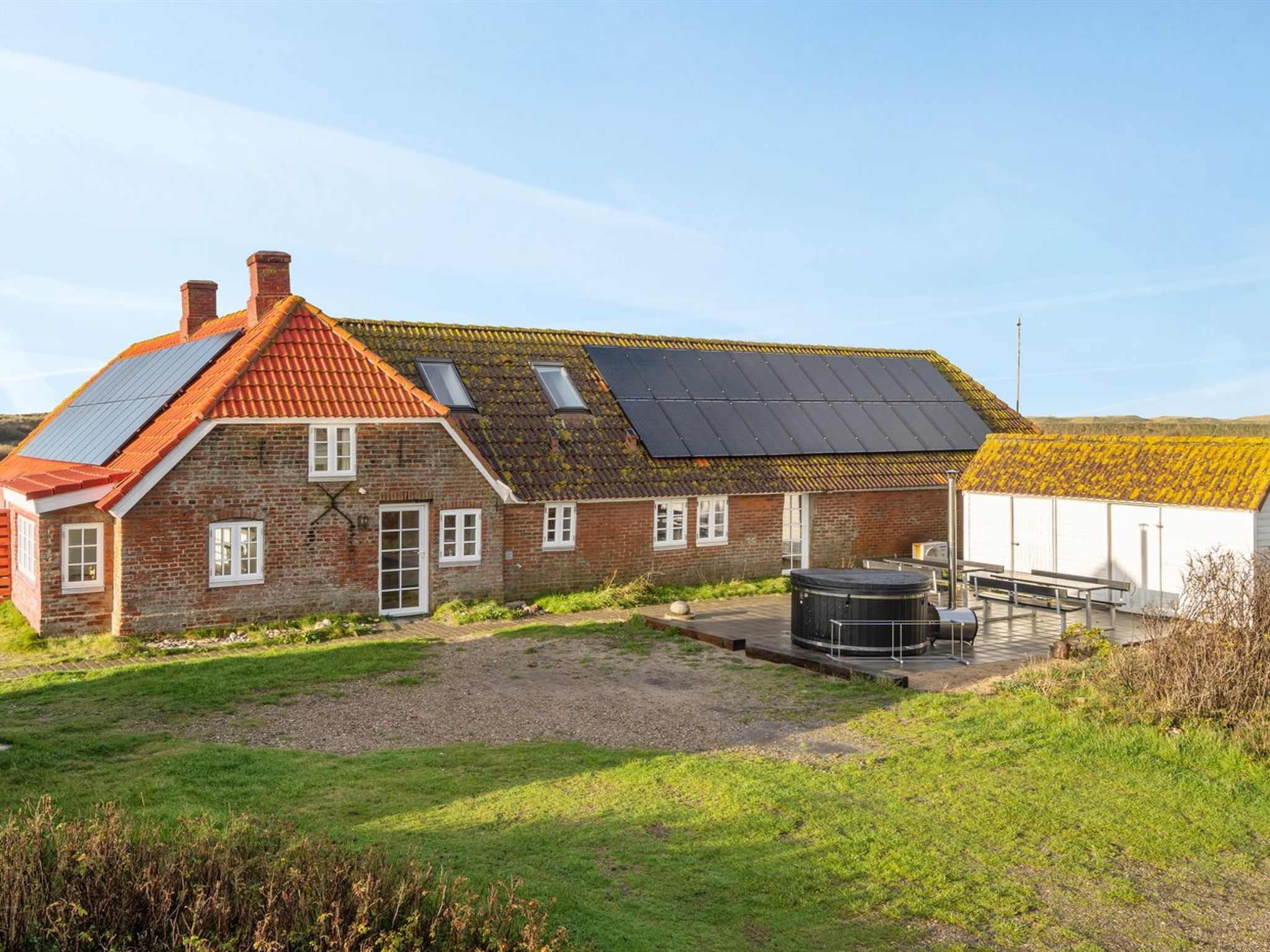 "Answald" - 250m from the sea - Buiten