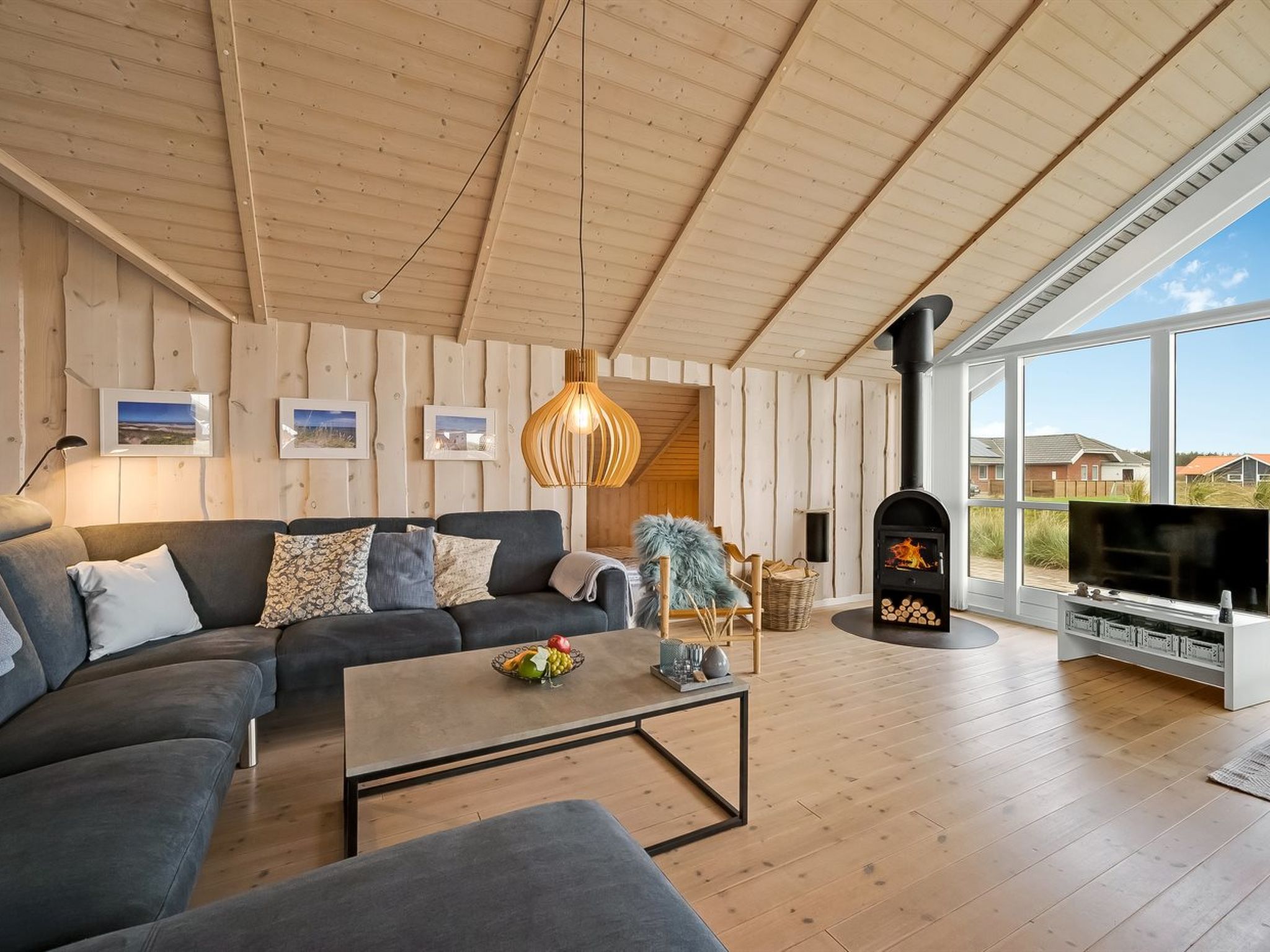 "Sochyeta" - 150m from the sea - Binnen