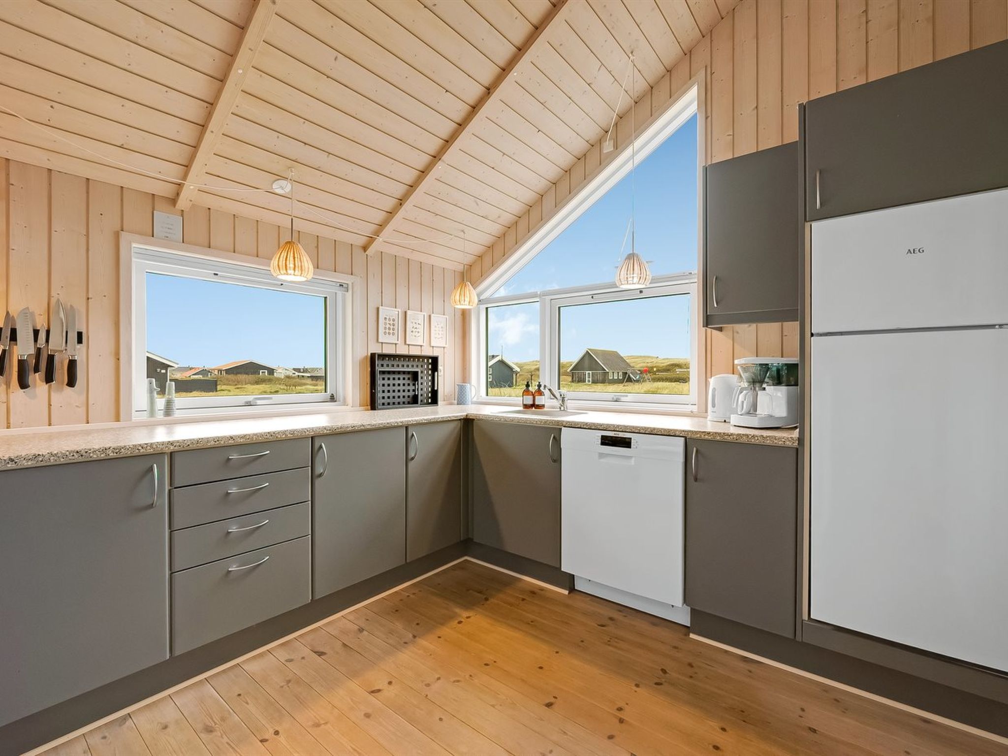 "Sochyeta" - 150m from the sea - Binnen