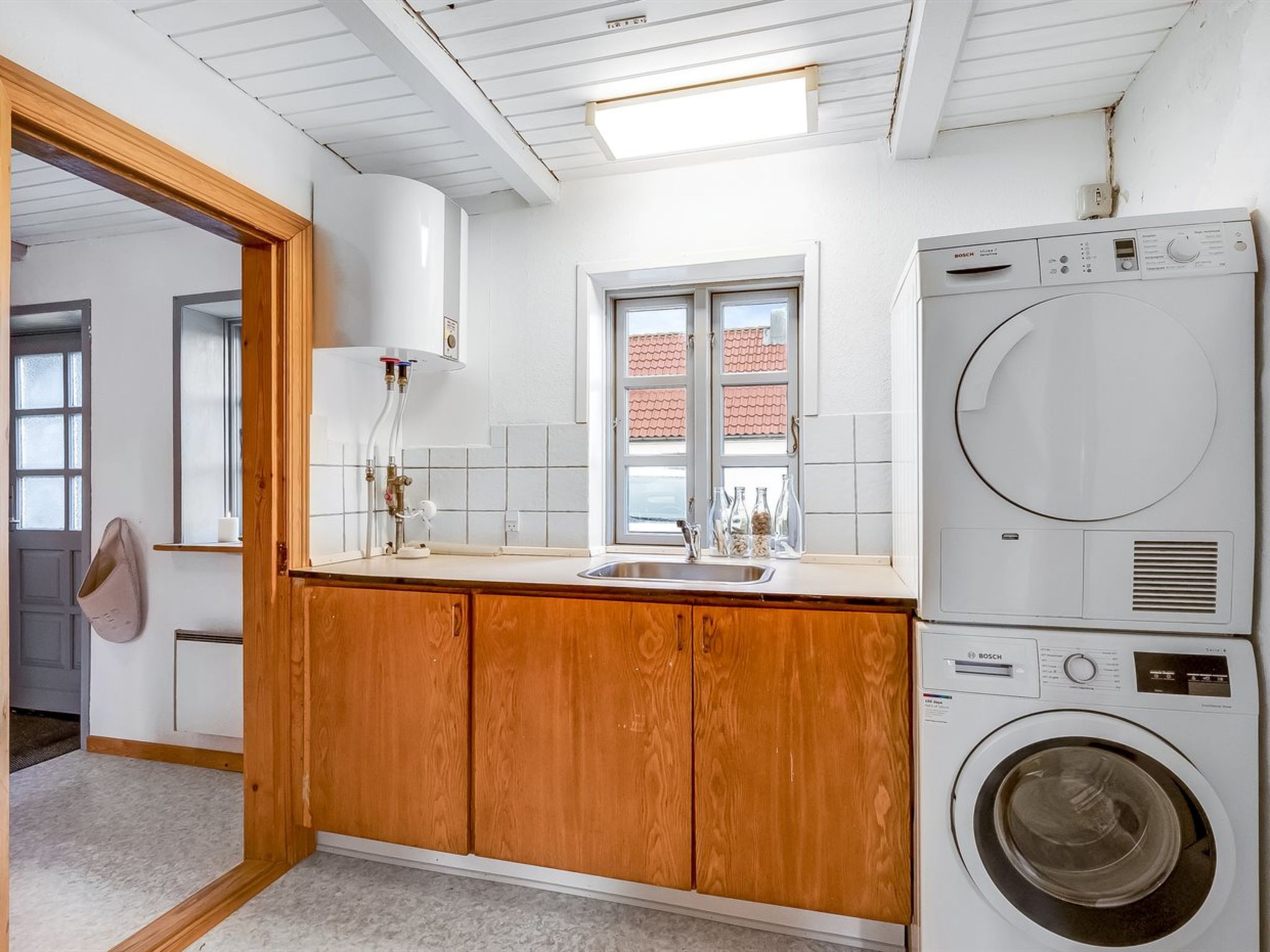 "Orvo" - 150m from the sea-Binnen