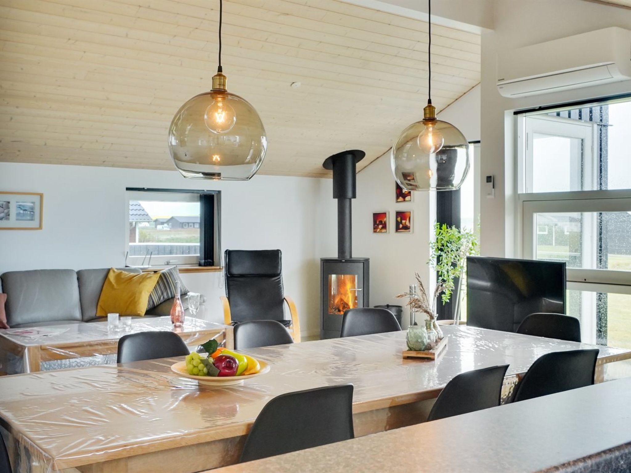 "Hildegunda" - 950m from the sea-Inside