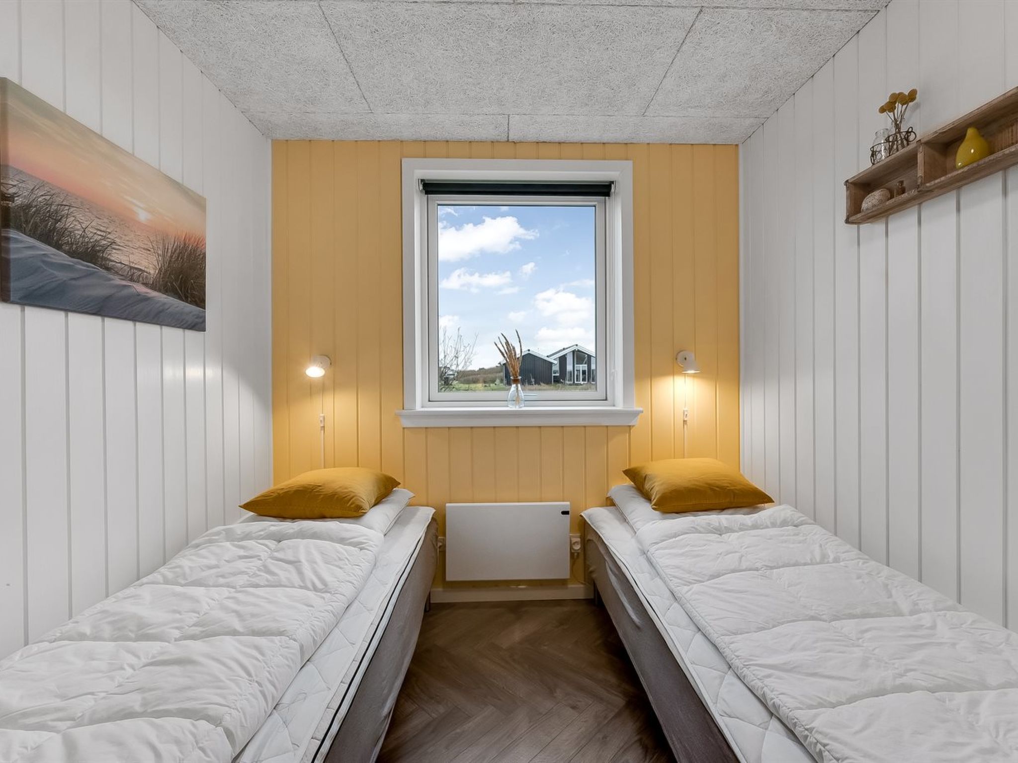 "Markku" - 400m from the sea - Binnen