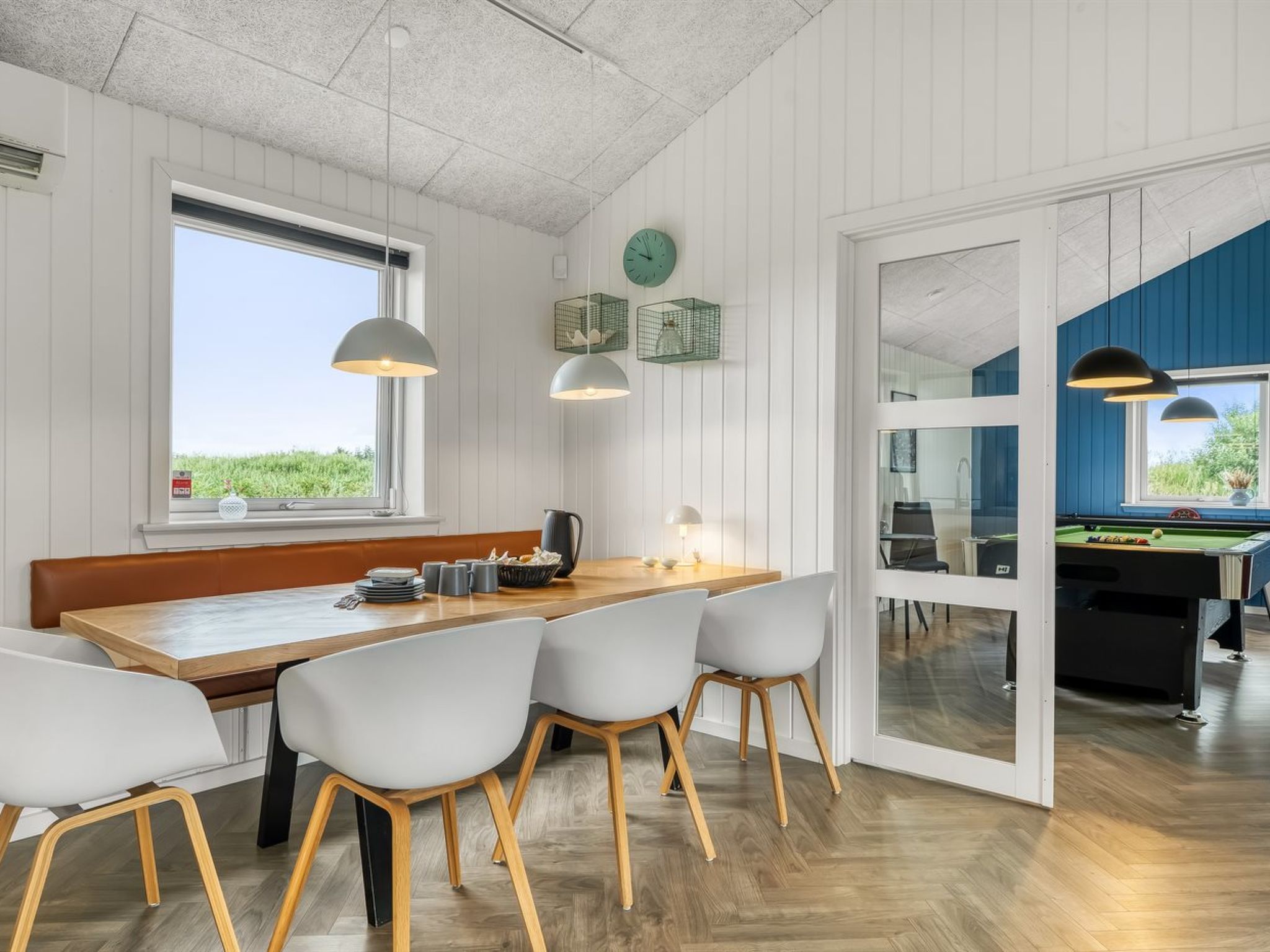 "Markku" - 400m from the sea - Binnen