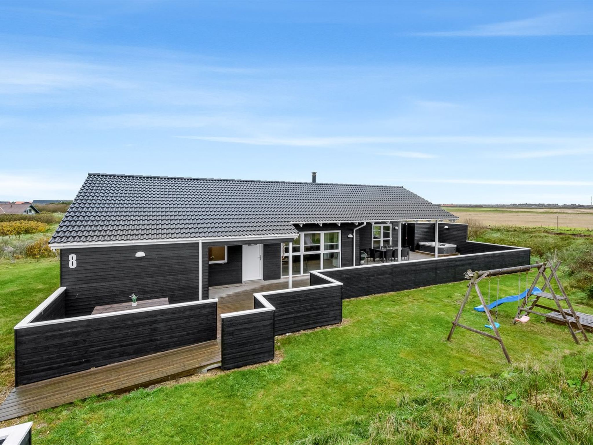 "Markku" - 400m from the sea-Buiten