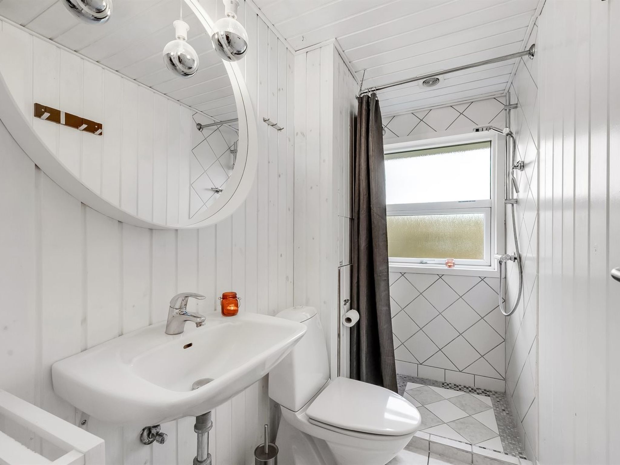 "Amandus" - 100m from the sea - Binnen