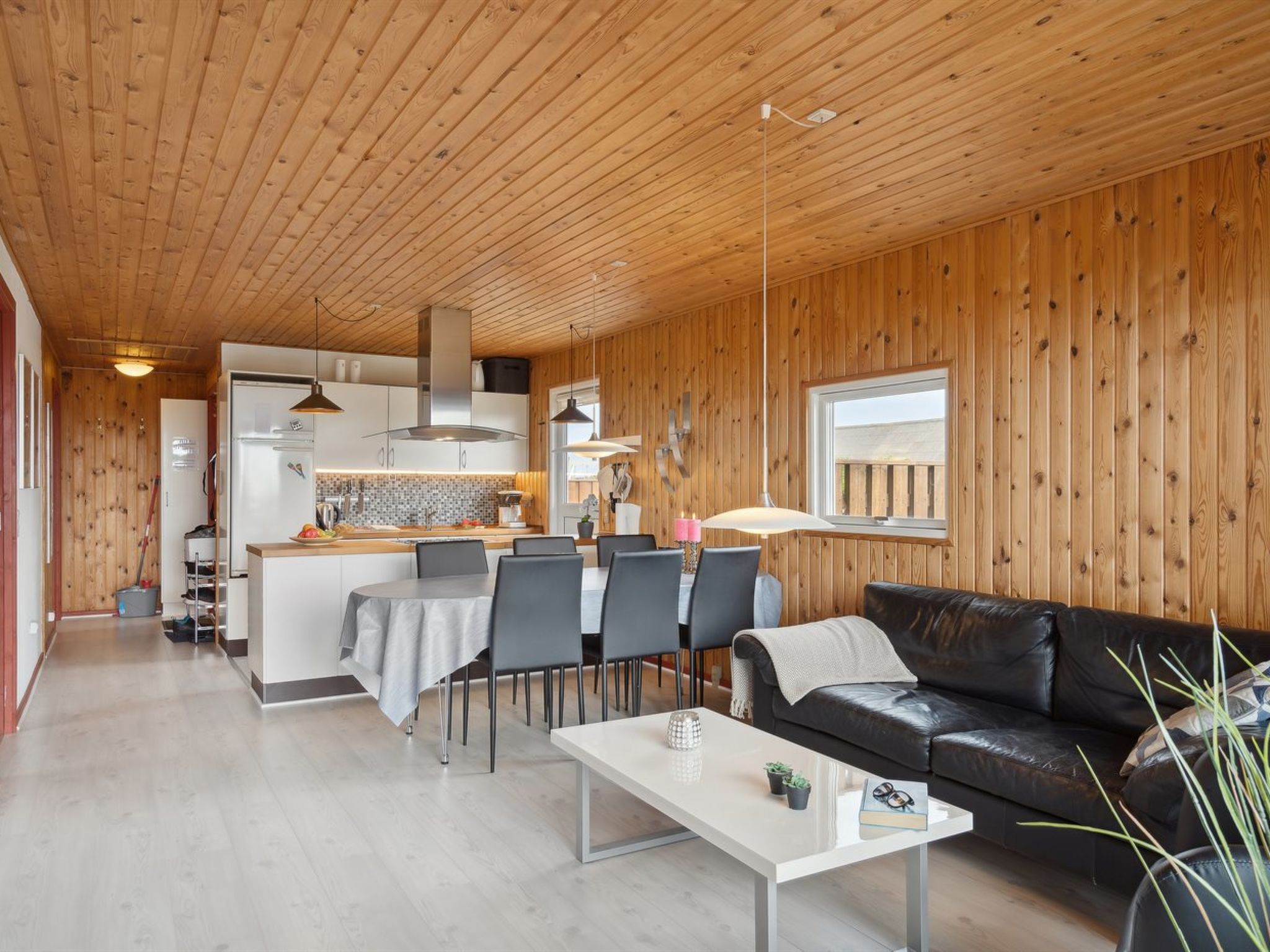 "Wolter" - 700m from the sea