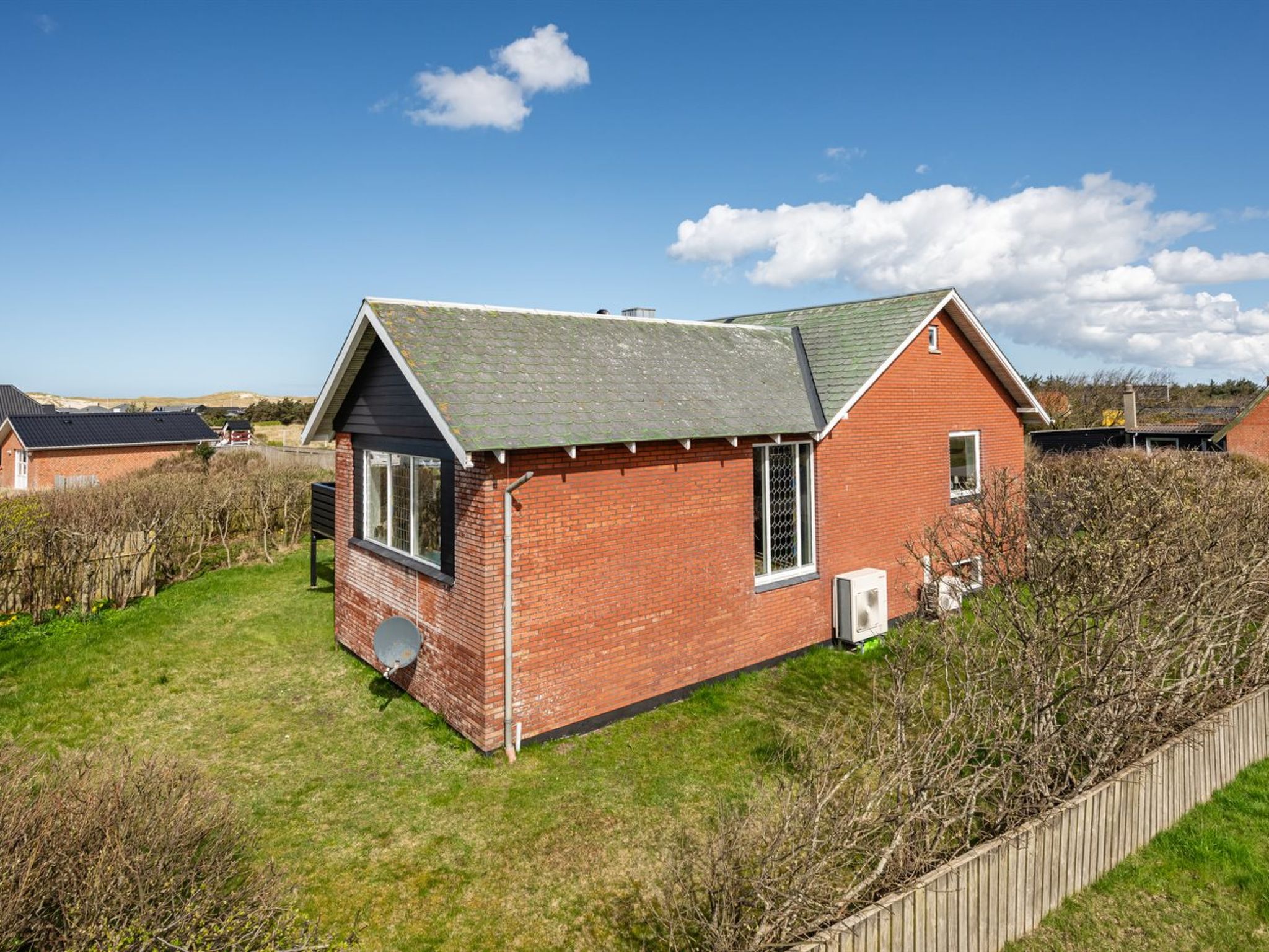 "Hilppa" - 400m from the sea - Buiten