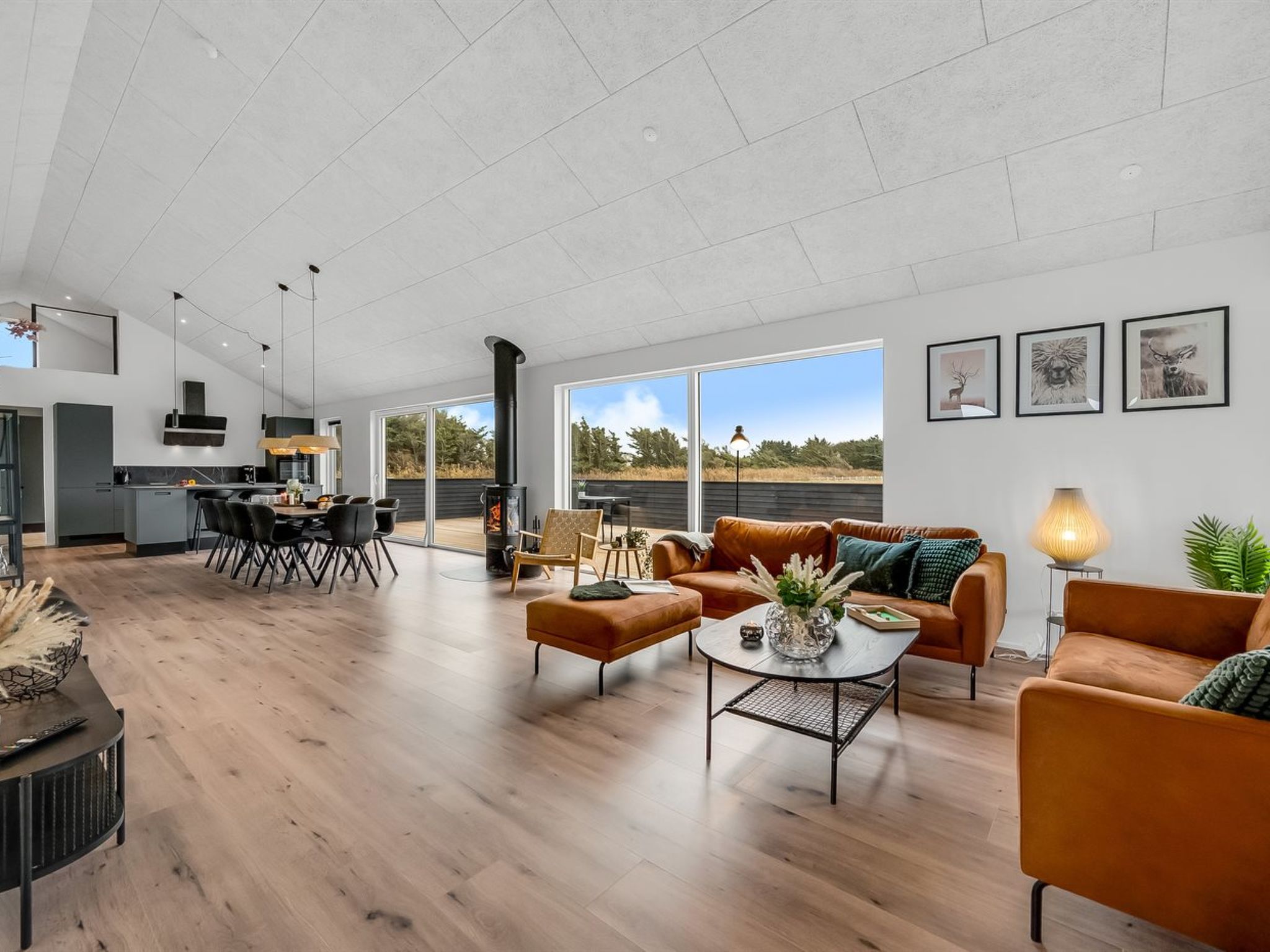"Dreng" - 300m from the sea-Binnen