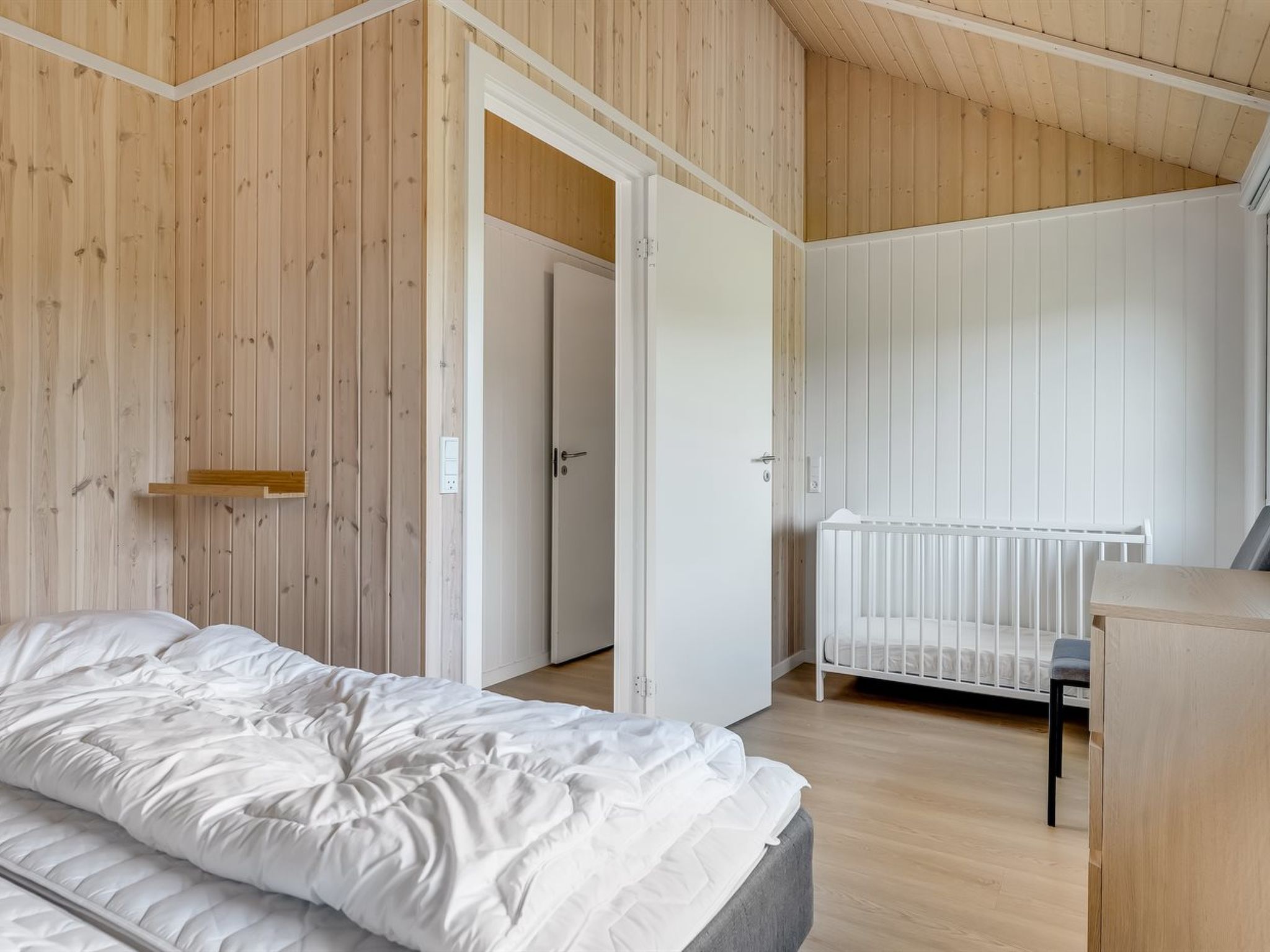 "Eftim" - 500m from the sea - Binnen