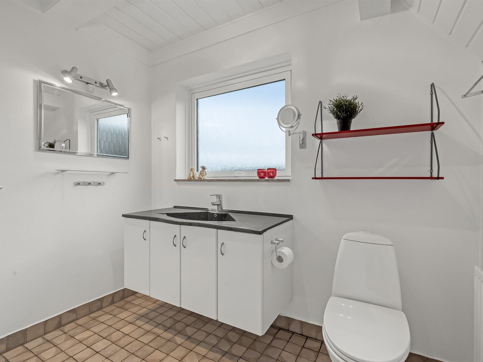 "Kaja" - 150m from the sea - Binnen