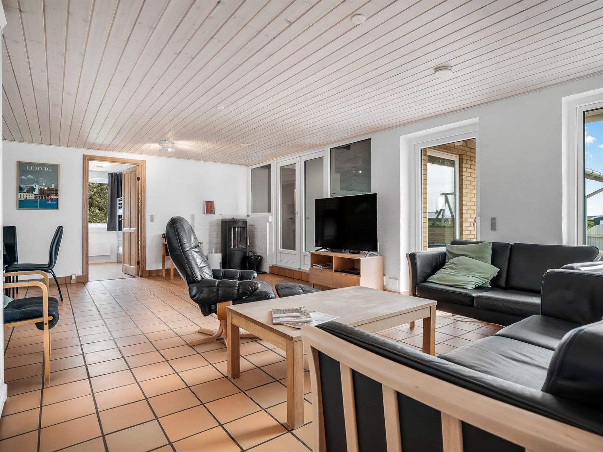 "Oluffa" - 350m from the sea-Binnen
