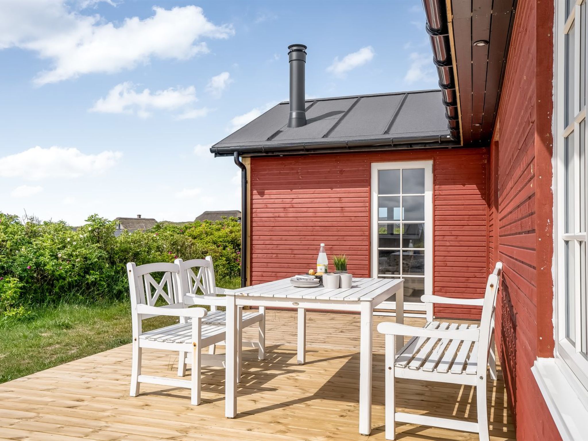 "Thine" - 250m from the sea - Buiten