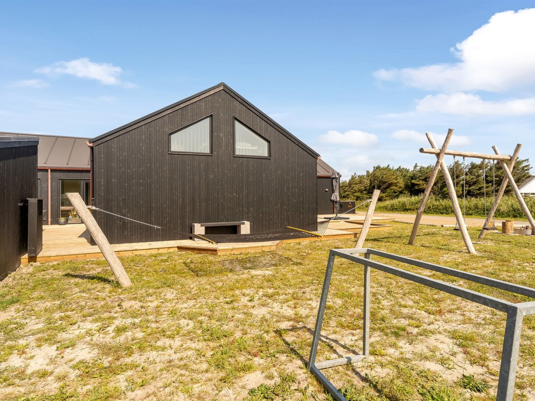 "Konrad" -  from the sea-Buiten