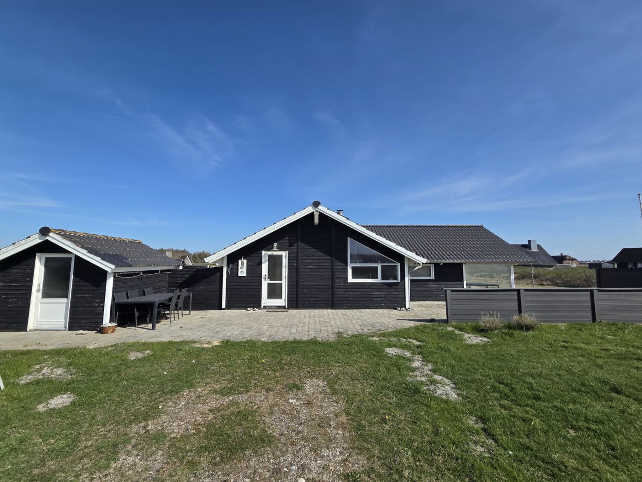 "Bryngeir" - 100m from the sea