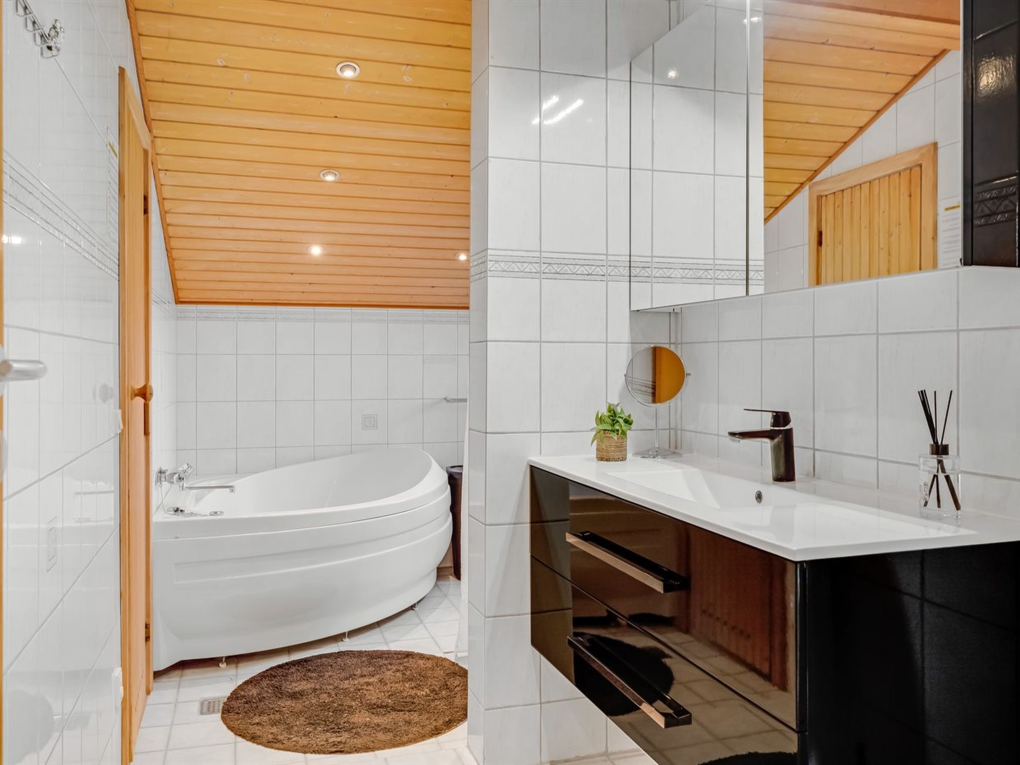 "Aarthi" - 300m from the sea - Inside