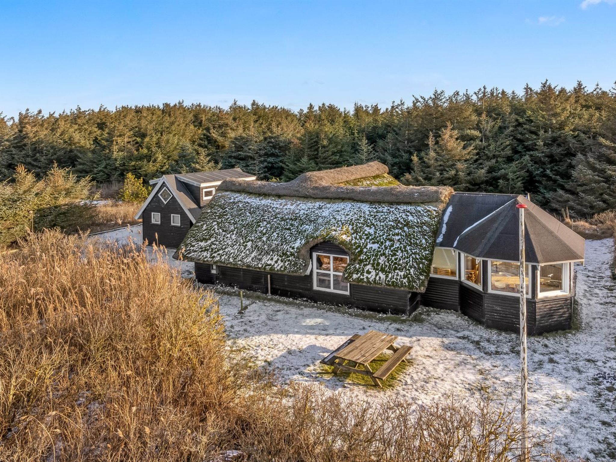 "Oskar" - 300m from the sea