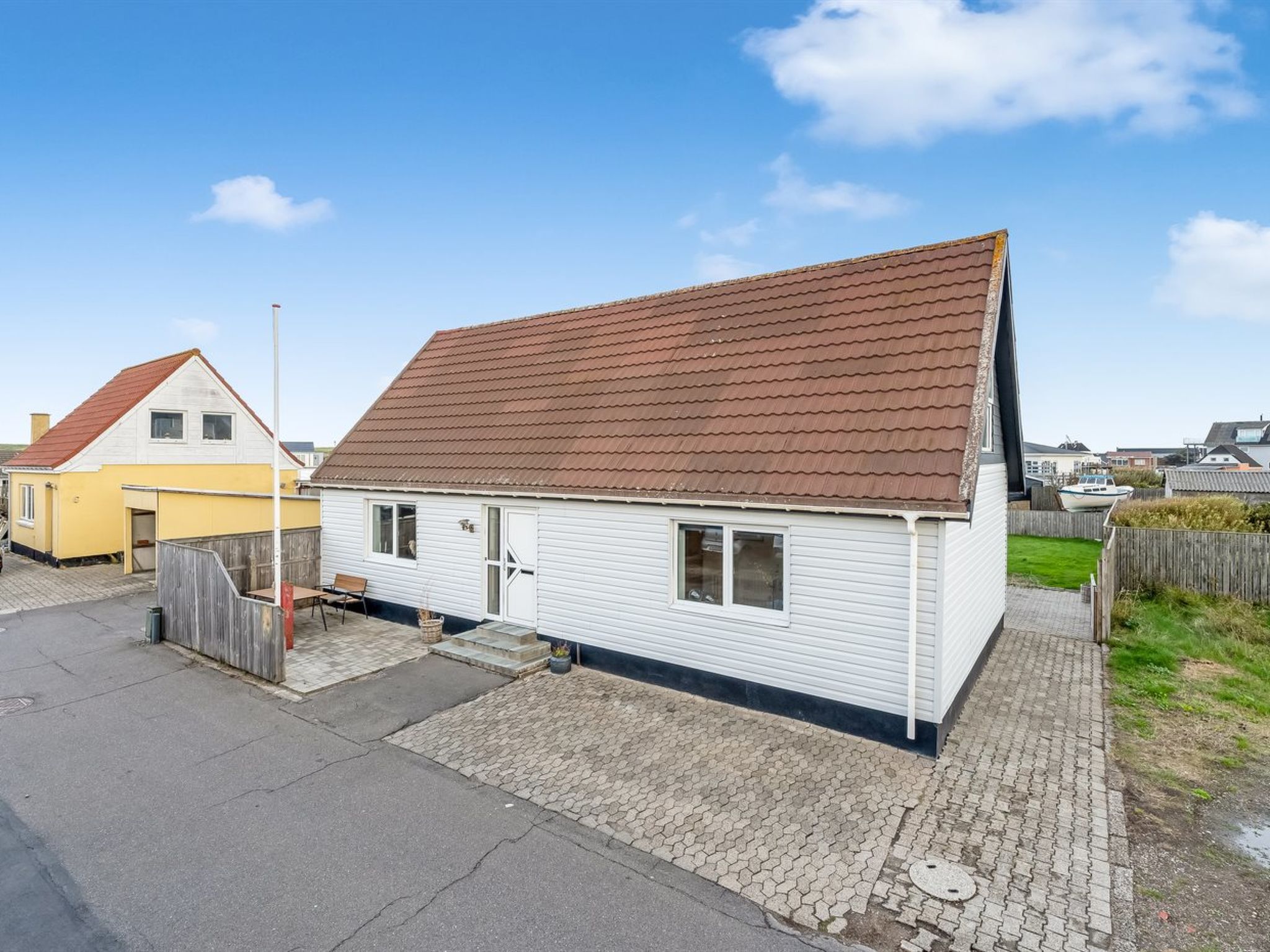"Darja" - 300m from the sea - Buiten