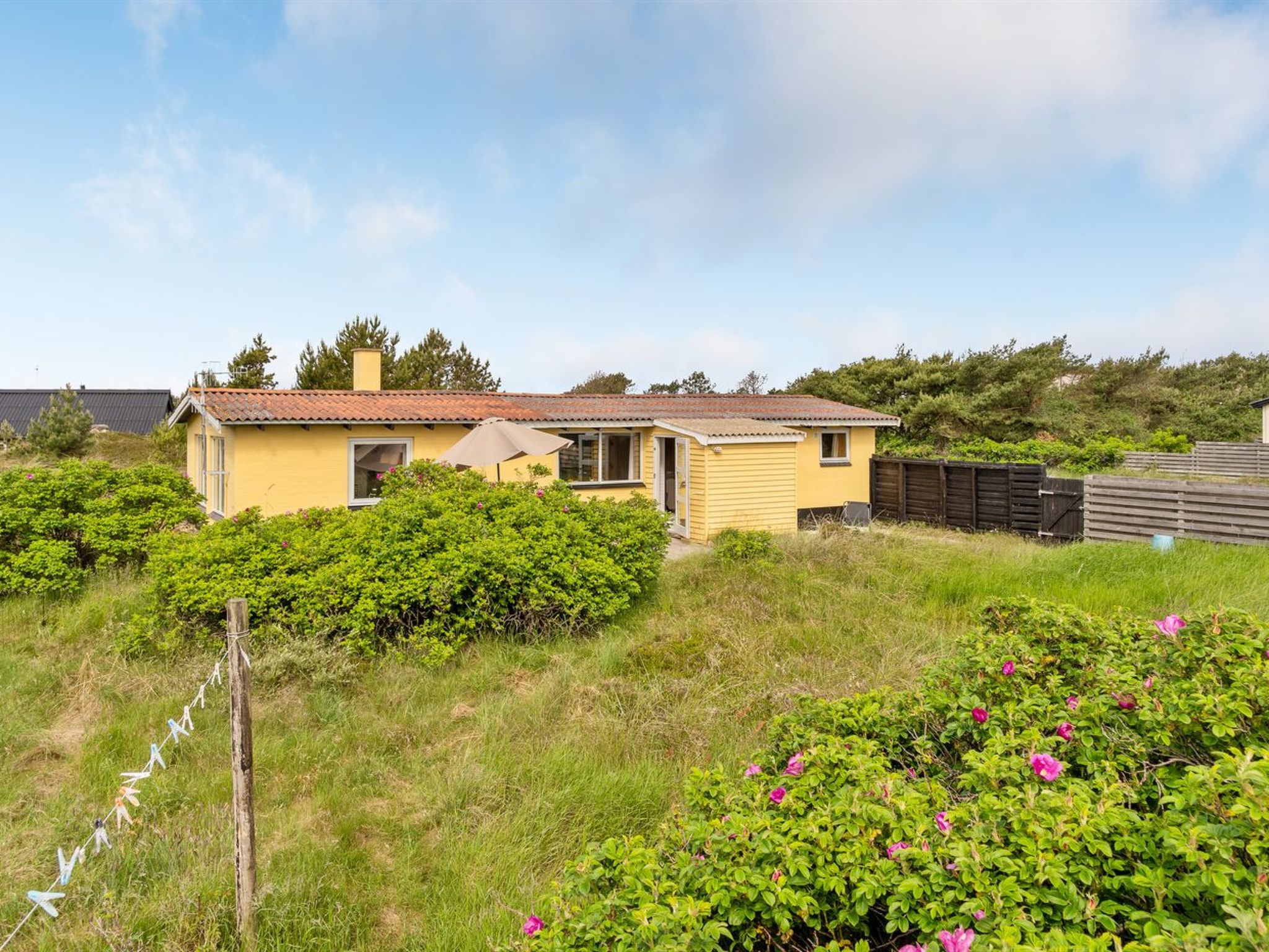 "Suki" - 650m from the sea - Buiten