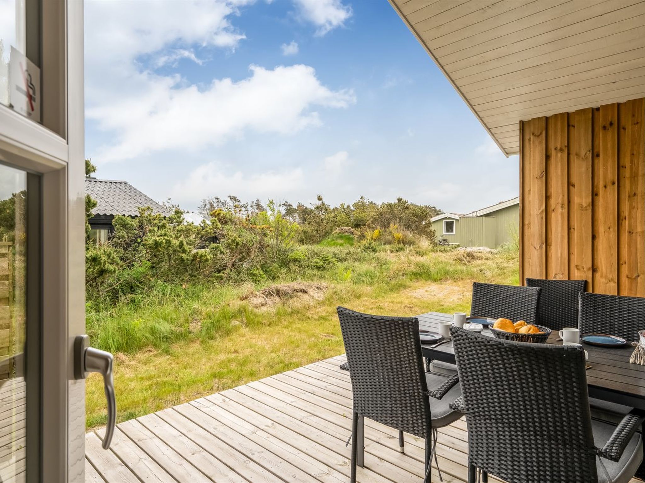"Gyrial" - 950m from the sea-Buiten