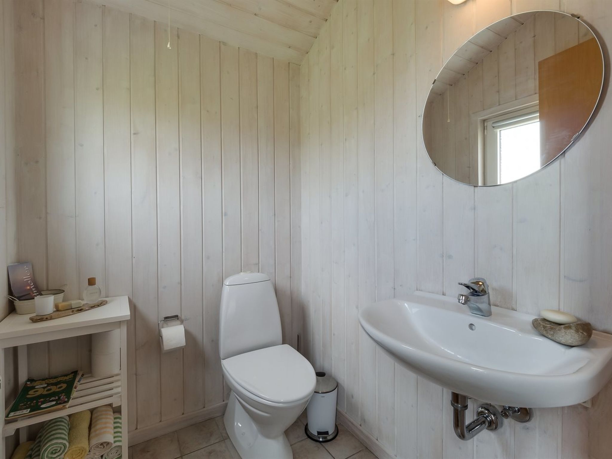 "Suometar" - 400m from the sea - Binnen
