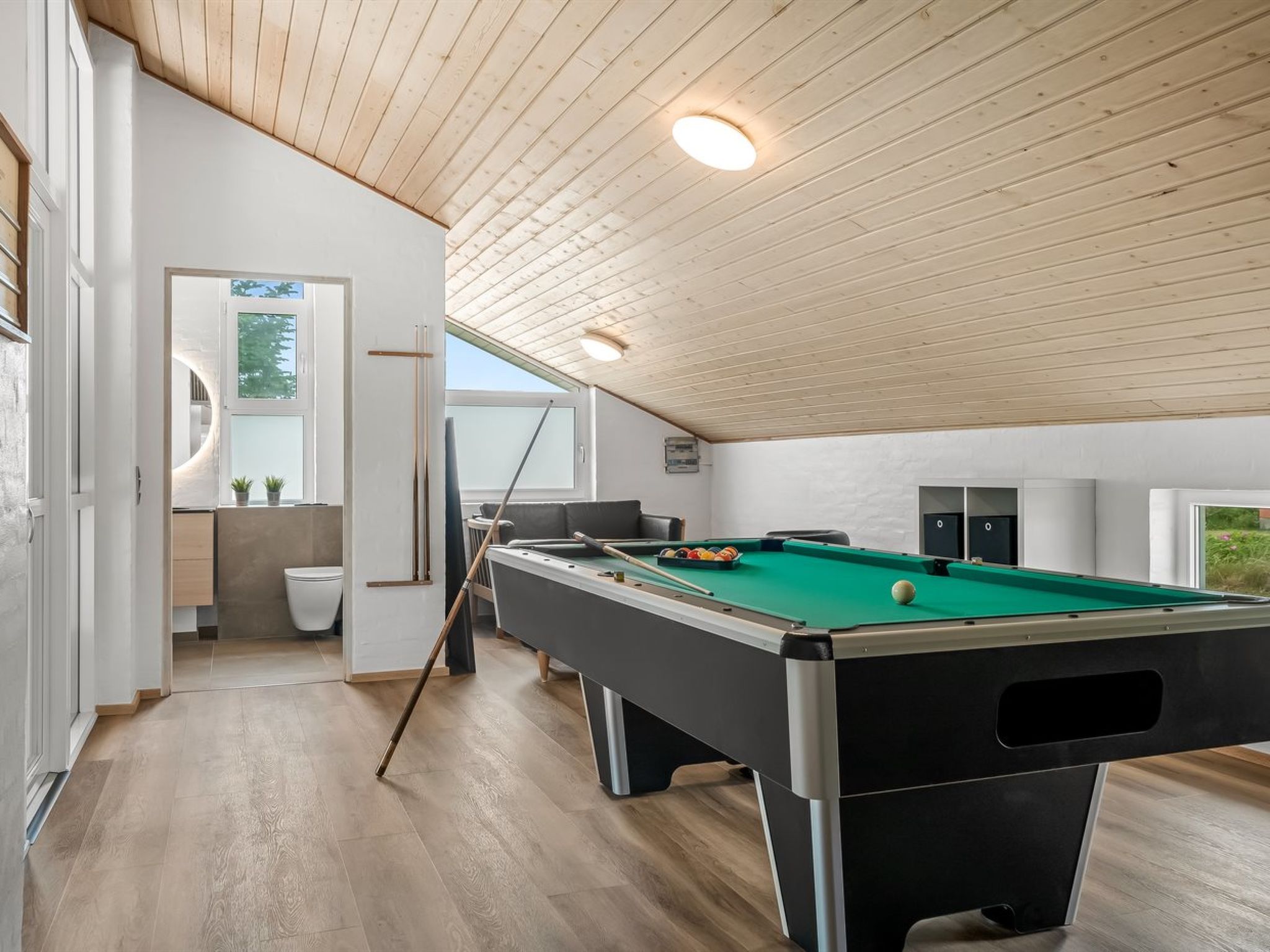 "Hariet" - 600m from the sea - Inside