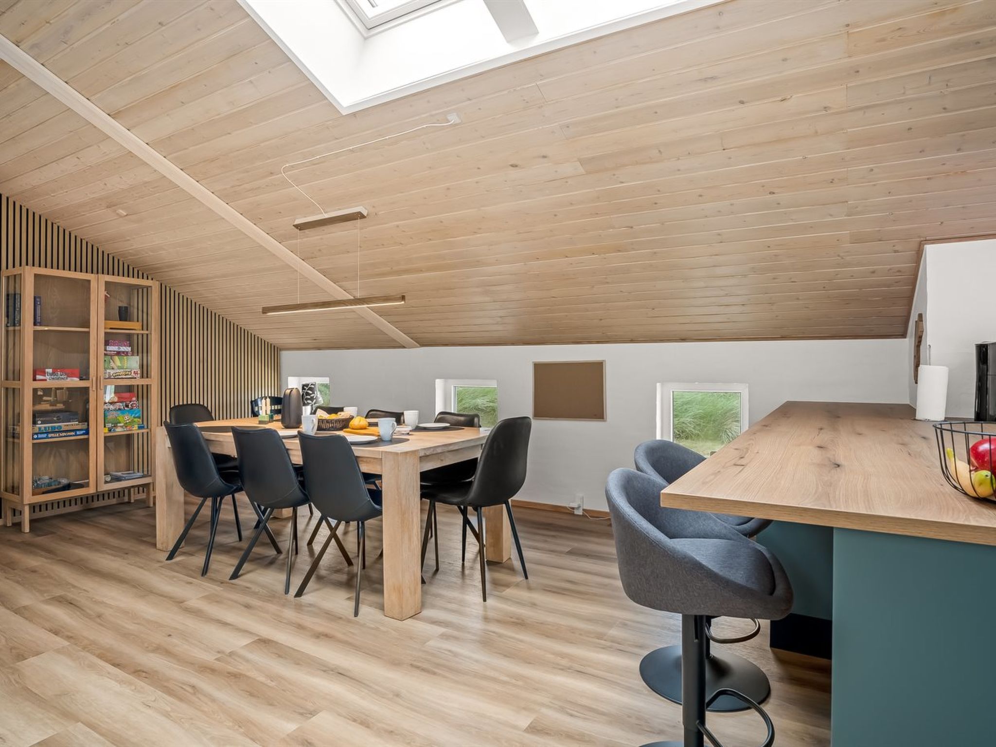 "Hariet" - 600m from the sea - Inside