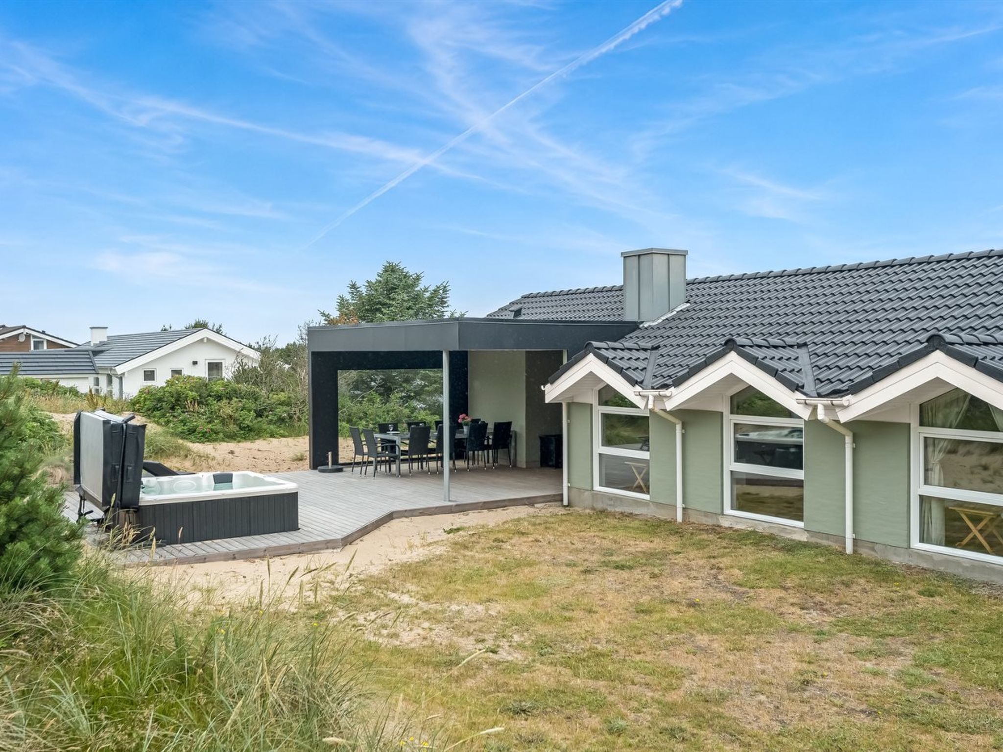 "Hariet" - 600m from the sea - Outside