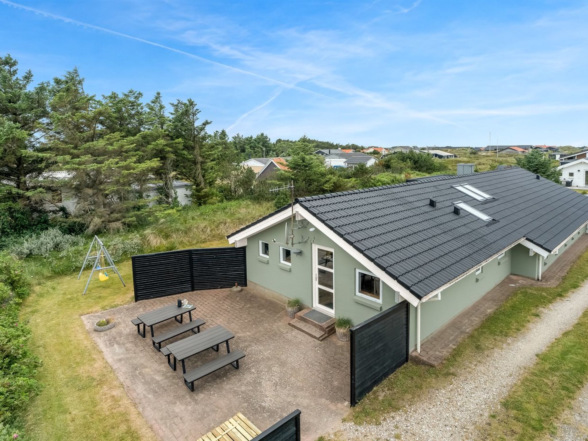 "Hariet" - 600m from the sea - Outside