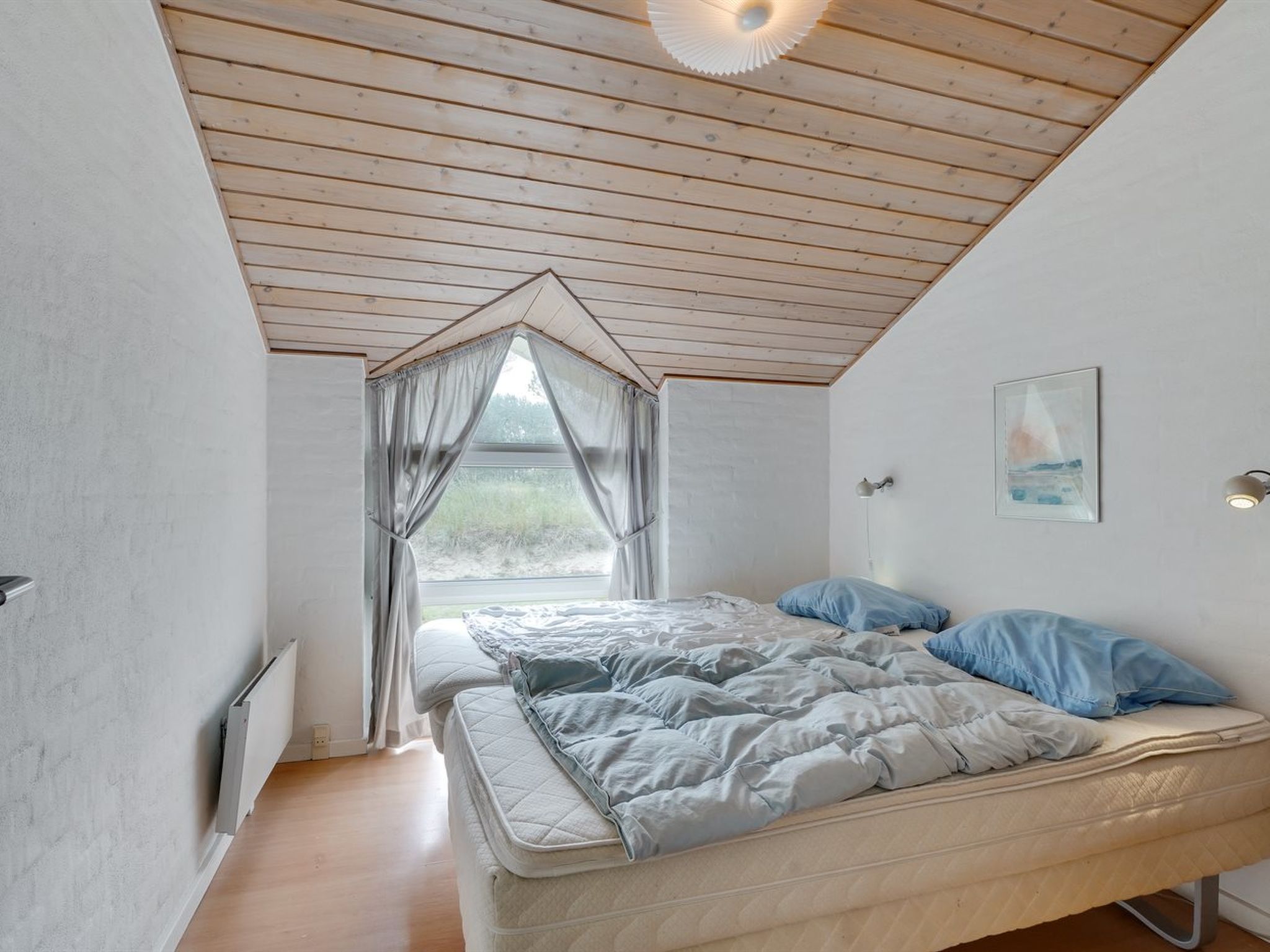 "Hariet" - 600m from the sea-Inside