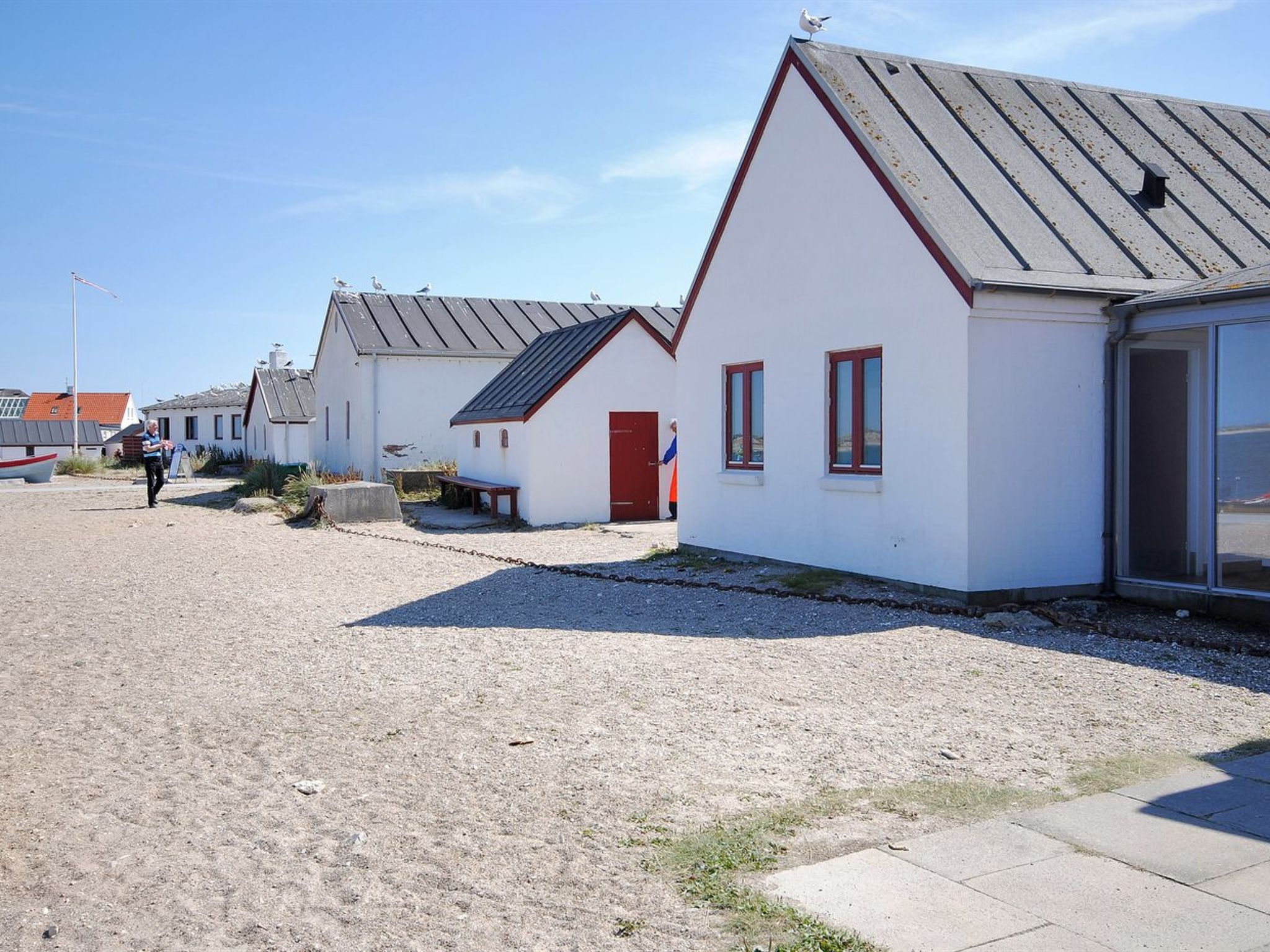 "Hariet" - 600m from the sea-Outside