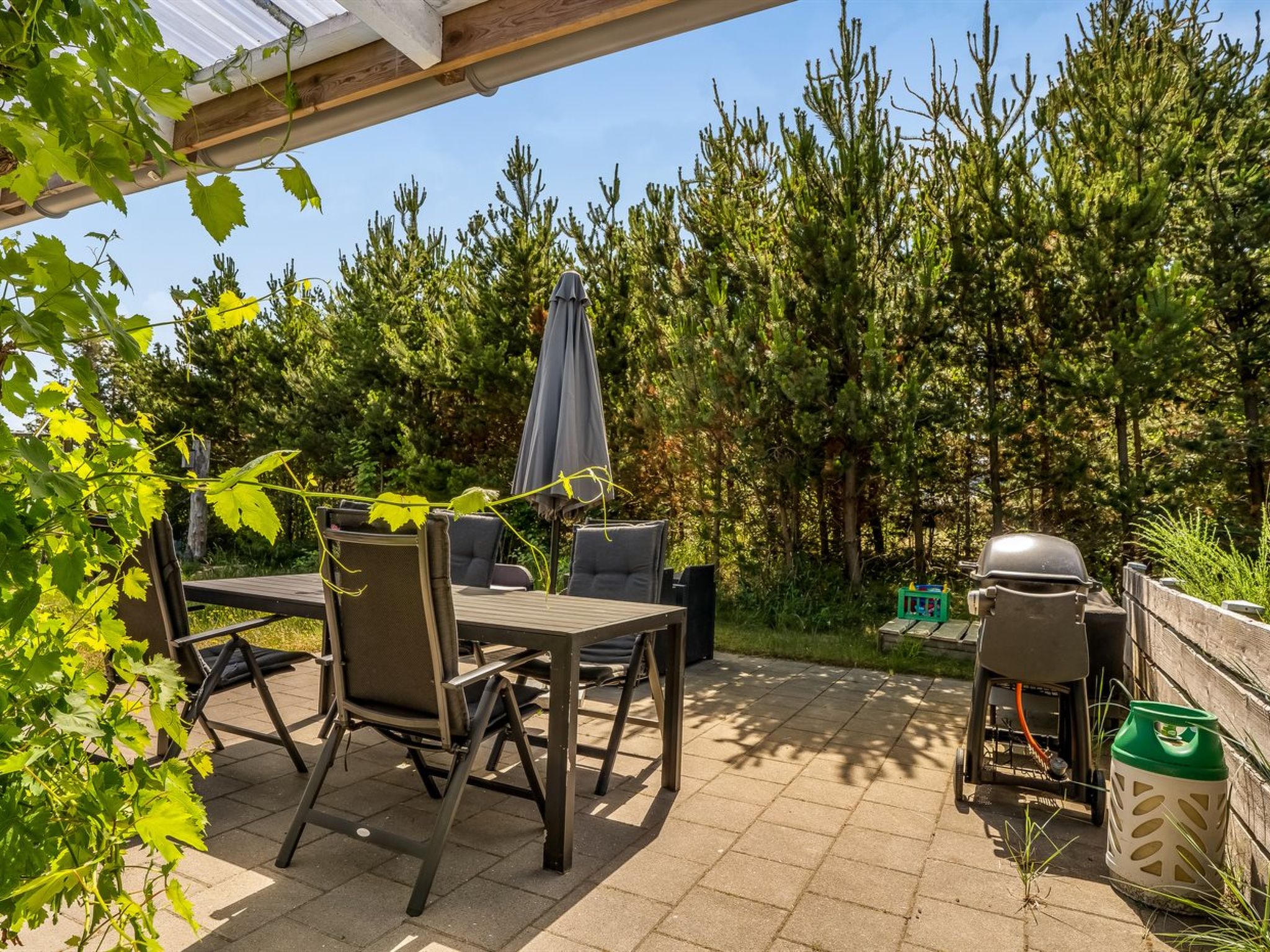 "Resi" - 400m from the sea - Outside
