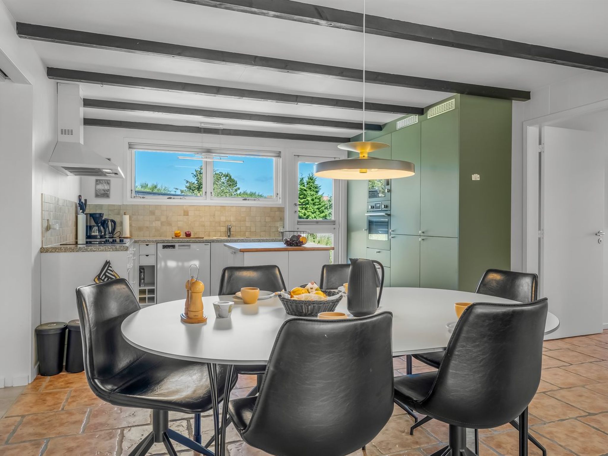 "Resi" - 400m from the sea