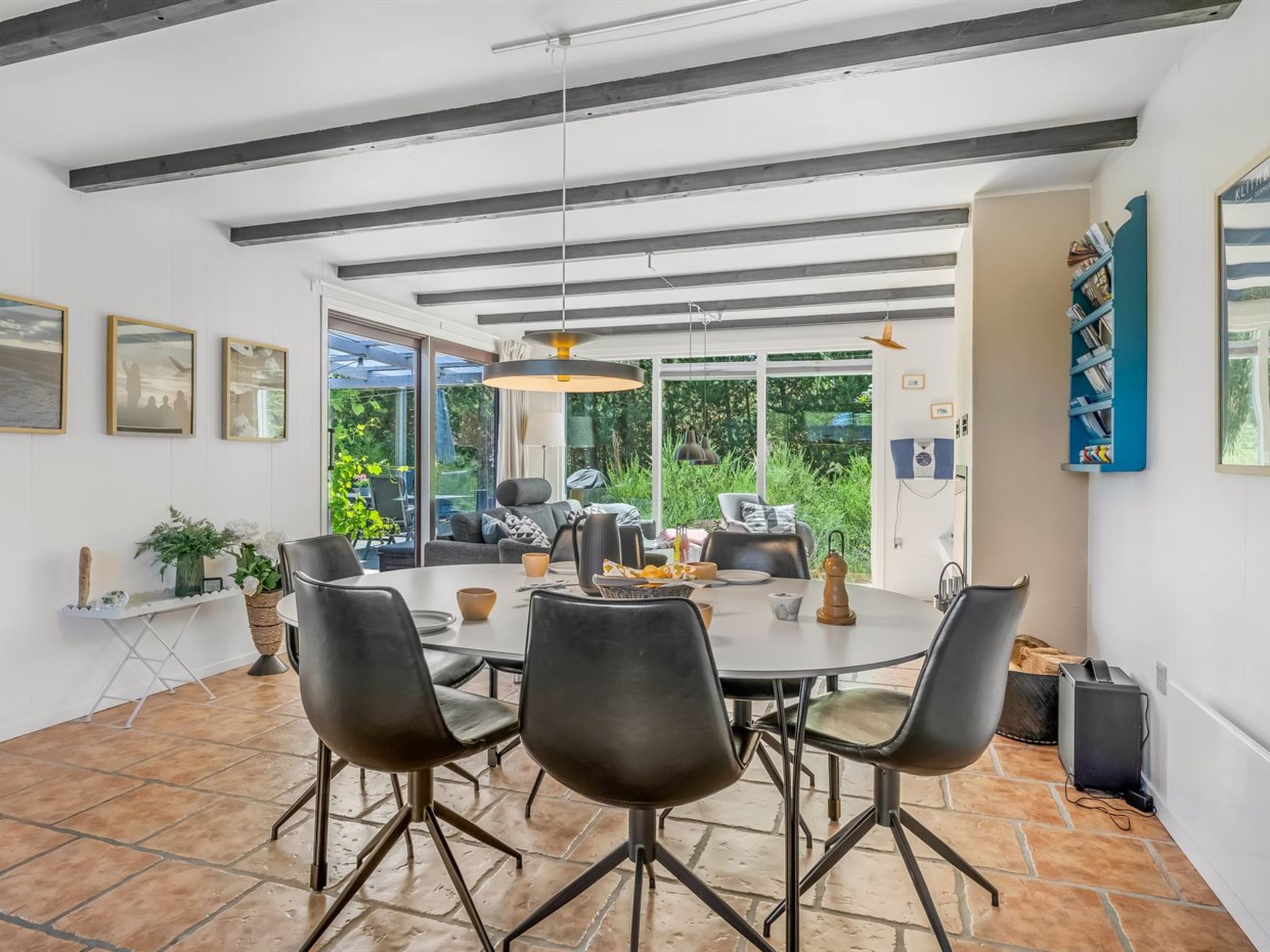 "Resi" - 400m from the sea - Inside