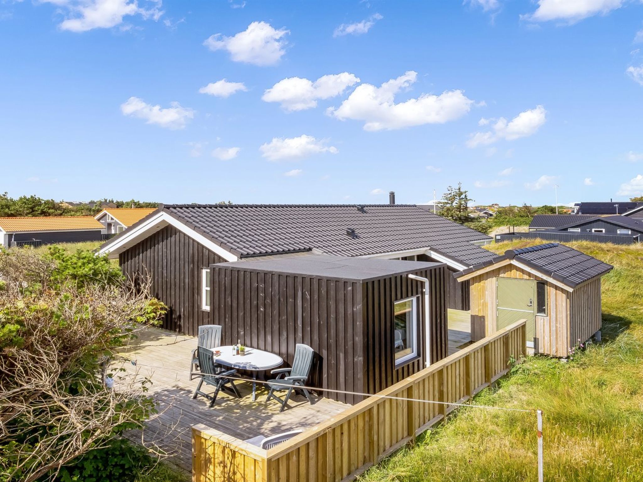 "Mauri" - 350m from the sea - Buiten